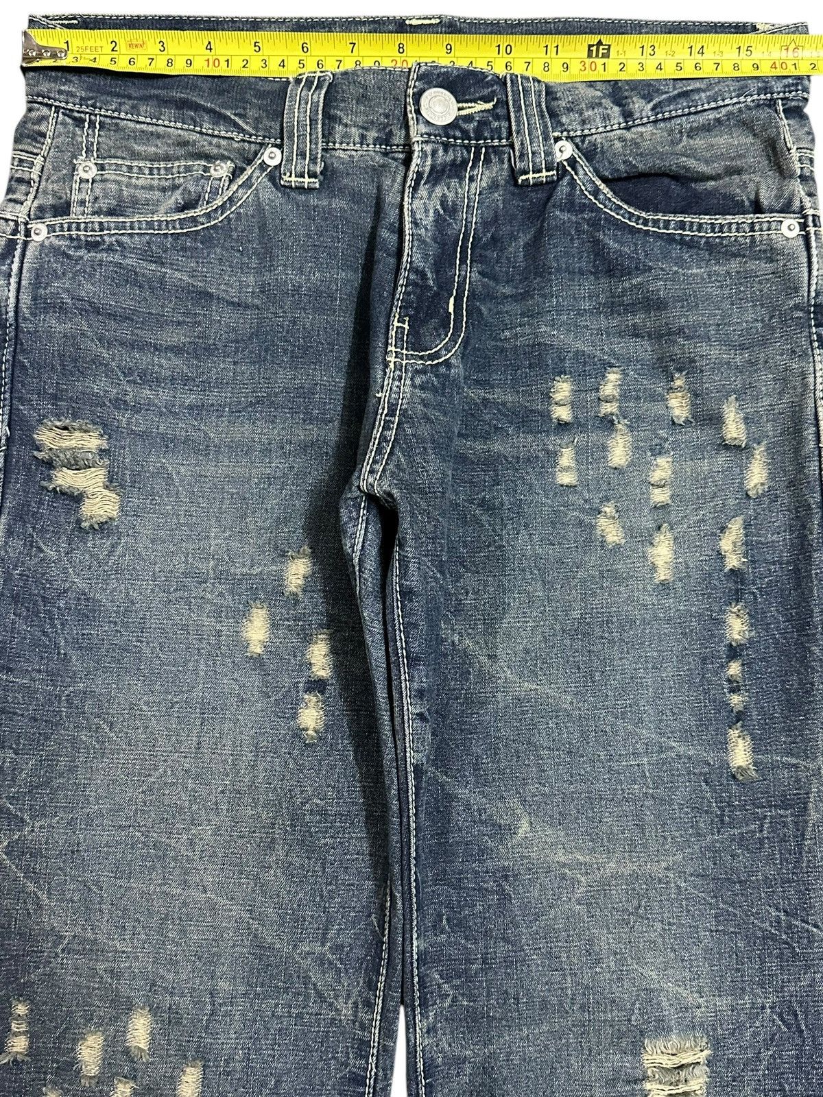 Japanese Brand Vintage Japanese Brand Blue Thunder Wash Distress Jeans Size US 32 / EU 48 - 11 Thumbnail