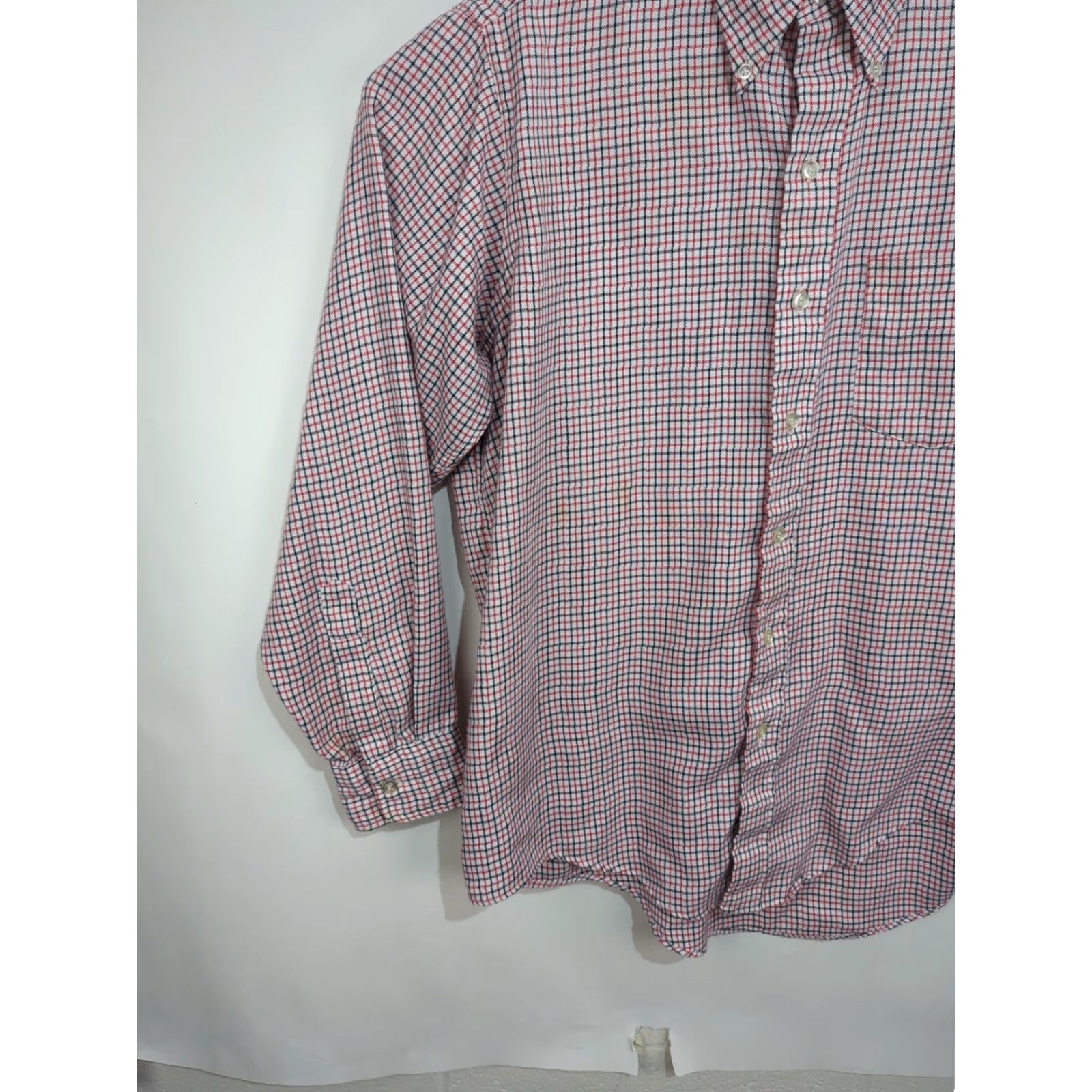 Vintage VINTAGE LL Bean Mens Long Sleeve Button Shirt Plaid Red White 90s Classic Outdoor Casual Button-Down Shirt Size US L / EU 52-54 / 3 - 7 Thumbnail