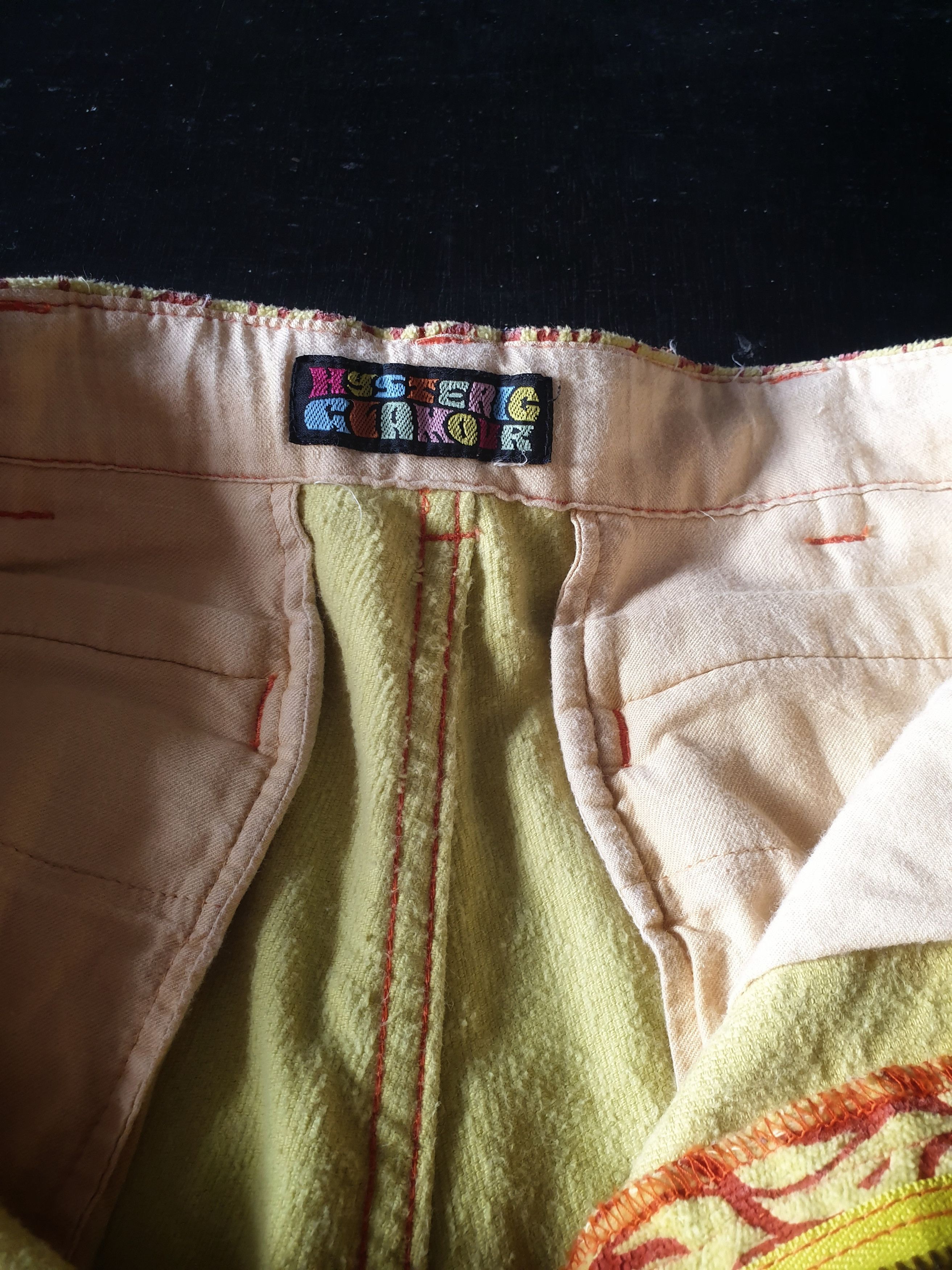 Hysteric Glamour Vintage Hysteric Glamour Spell Out Logo Corduroy Short Pants Size US 27 - 7 Thumbnail