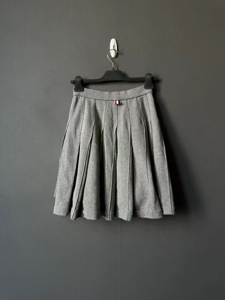 Thom Browne Thom Browne Grey pleated skirt Size 24" / US 00 / IT 34 - 4 Thumbnail