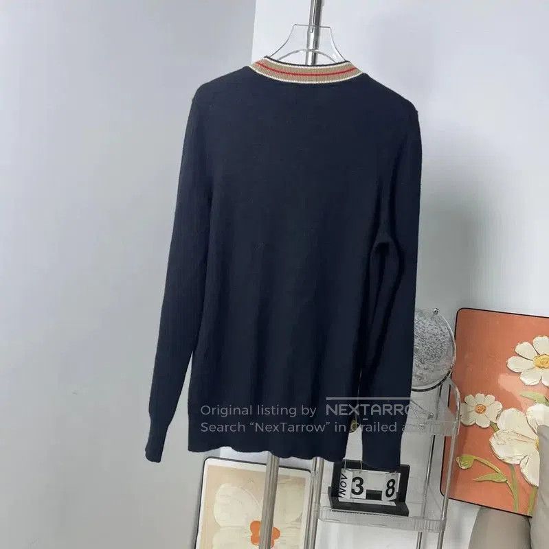 Burberry Burberry Black Wool Women's Sweater. Size S / US 4 / IT 40 - 2 Thumbnail