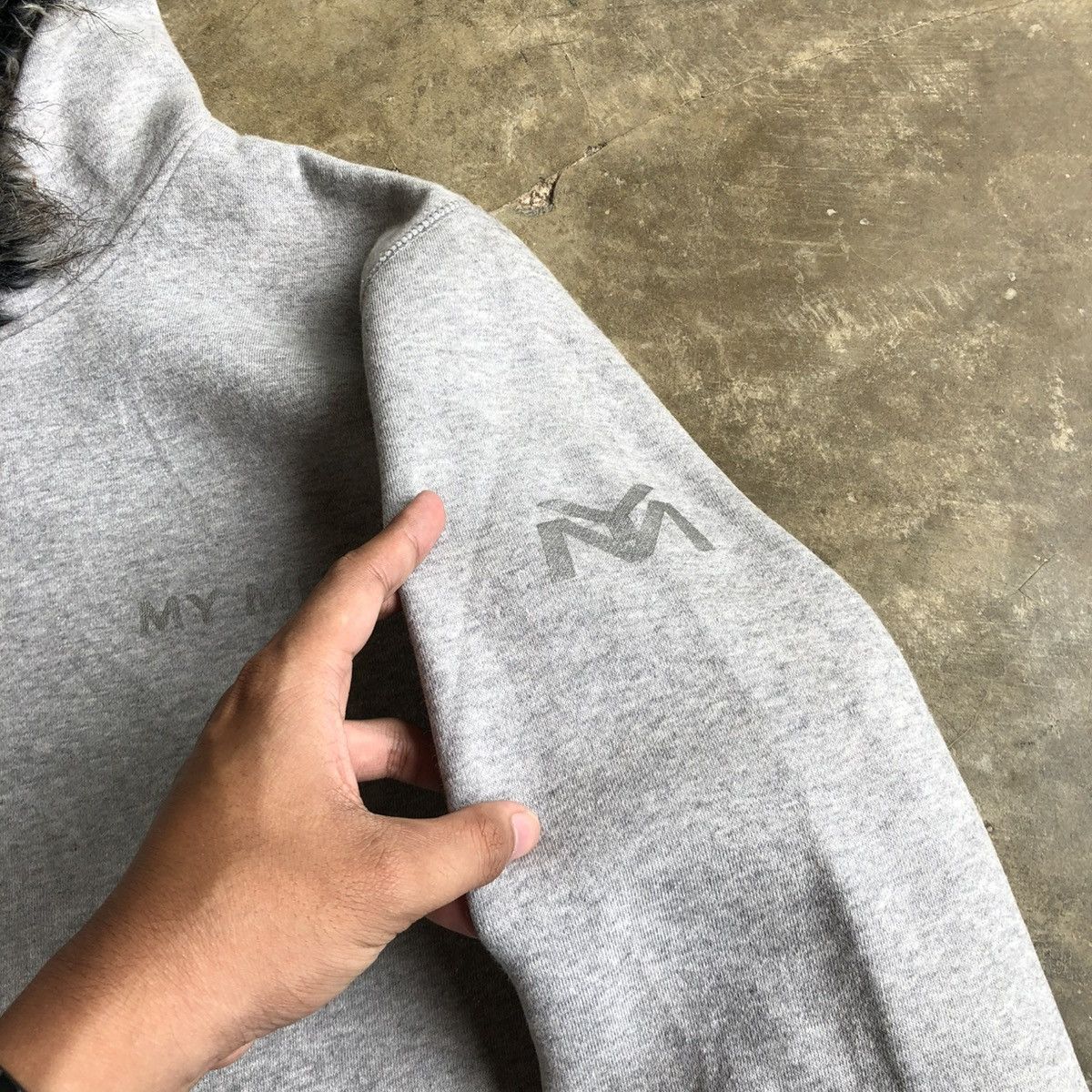 20471120 2000s My Mui Distressed Fur Ziphoodie Grey Ifsixwasnine Lgb Size US XL / EU 56 / 4 - 7 Thumbnail