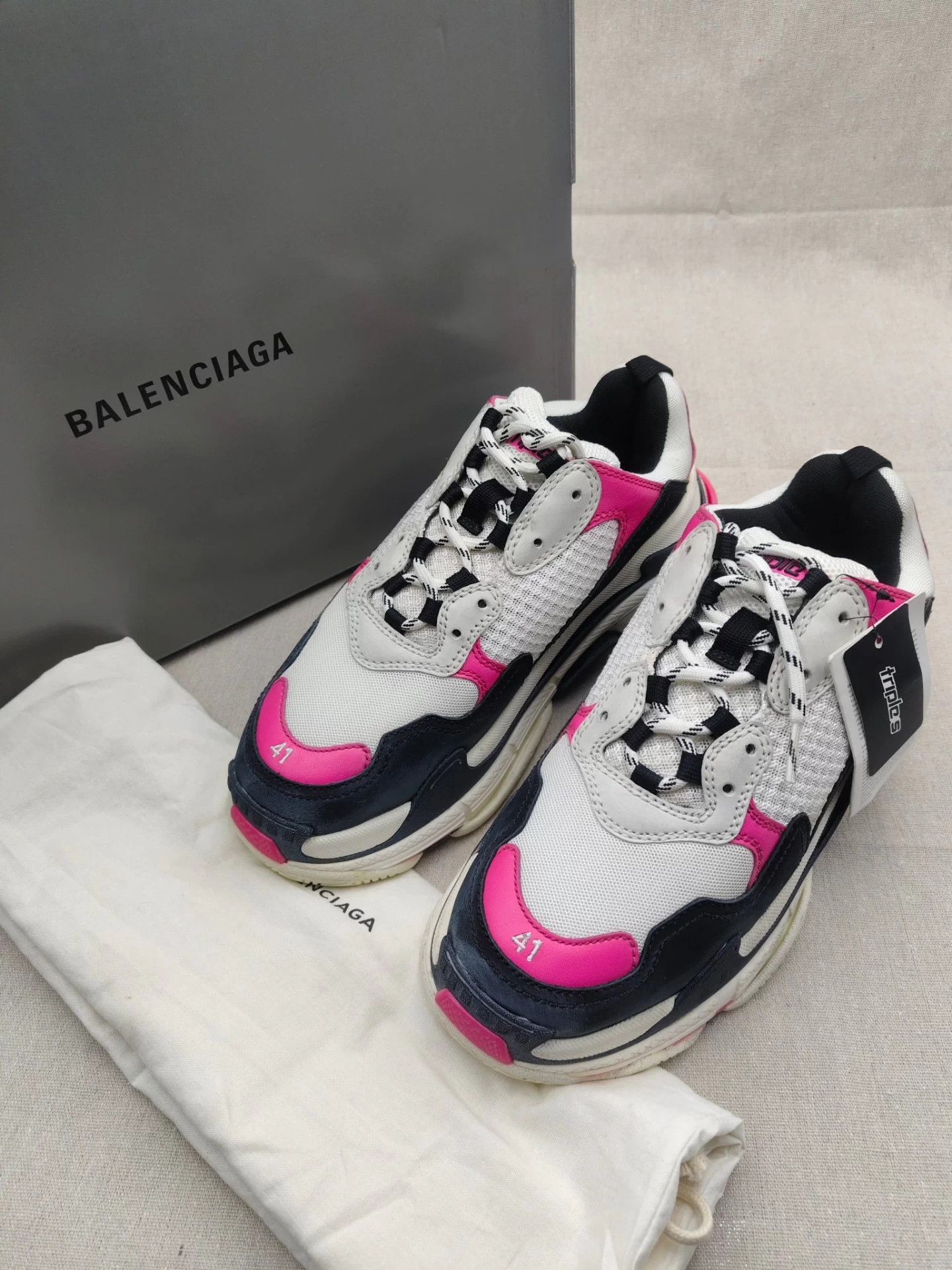 Balenciaga Balenciaga Triple S Black Pink EUR 41 BNIB Size US 8 / EU 41 - 1 Thumbnail