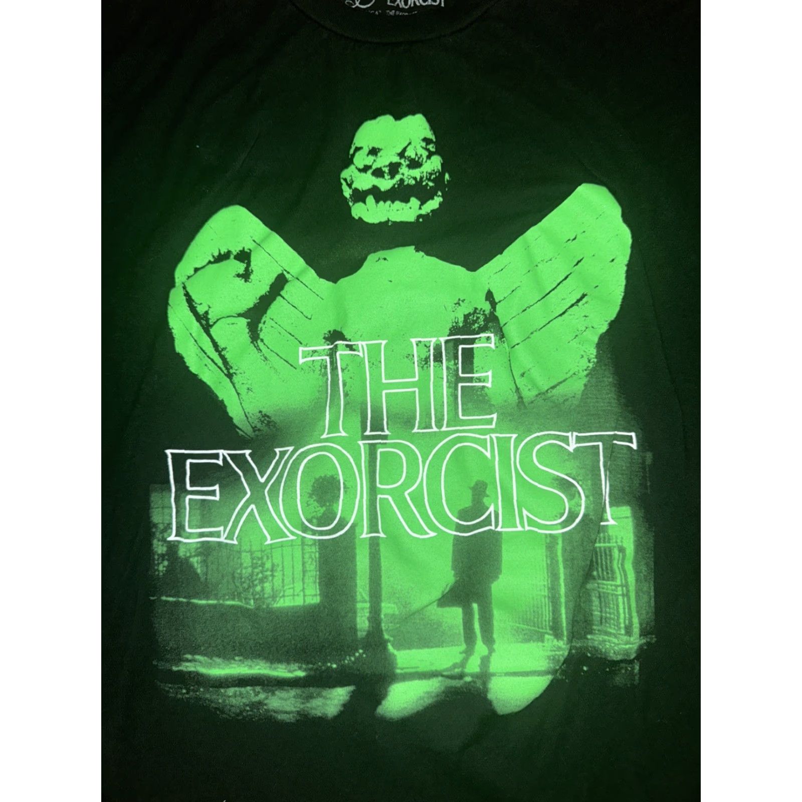 Vintage VINTAGE The Exorcist T-Shirt Black XL Men Regular 23x27 Size US XL / EU 56 / 4 - 2 Thumbnail