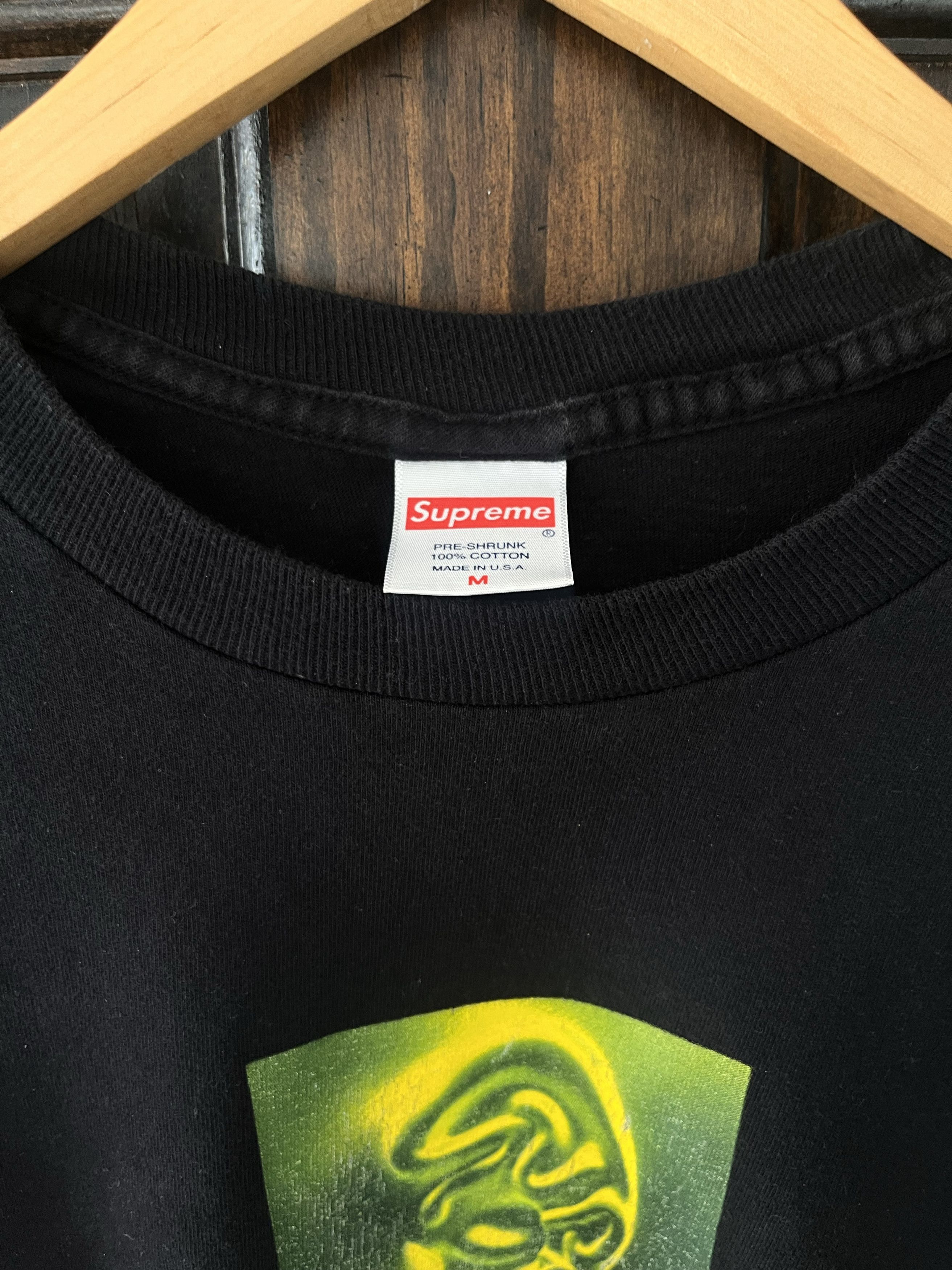 Supreme Supreme Ear Print Tee Size Medium Size US M / EU 48-50 / 2 - 2 Thumbnail