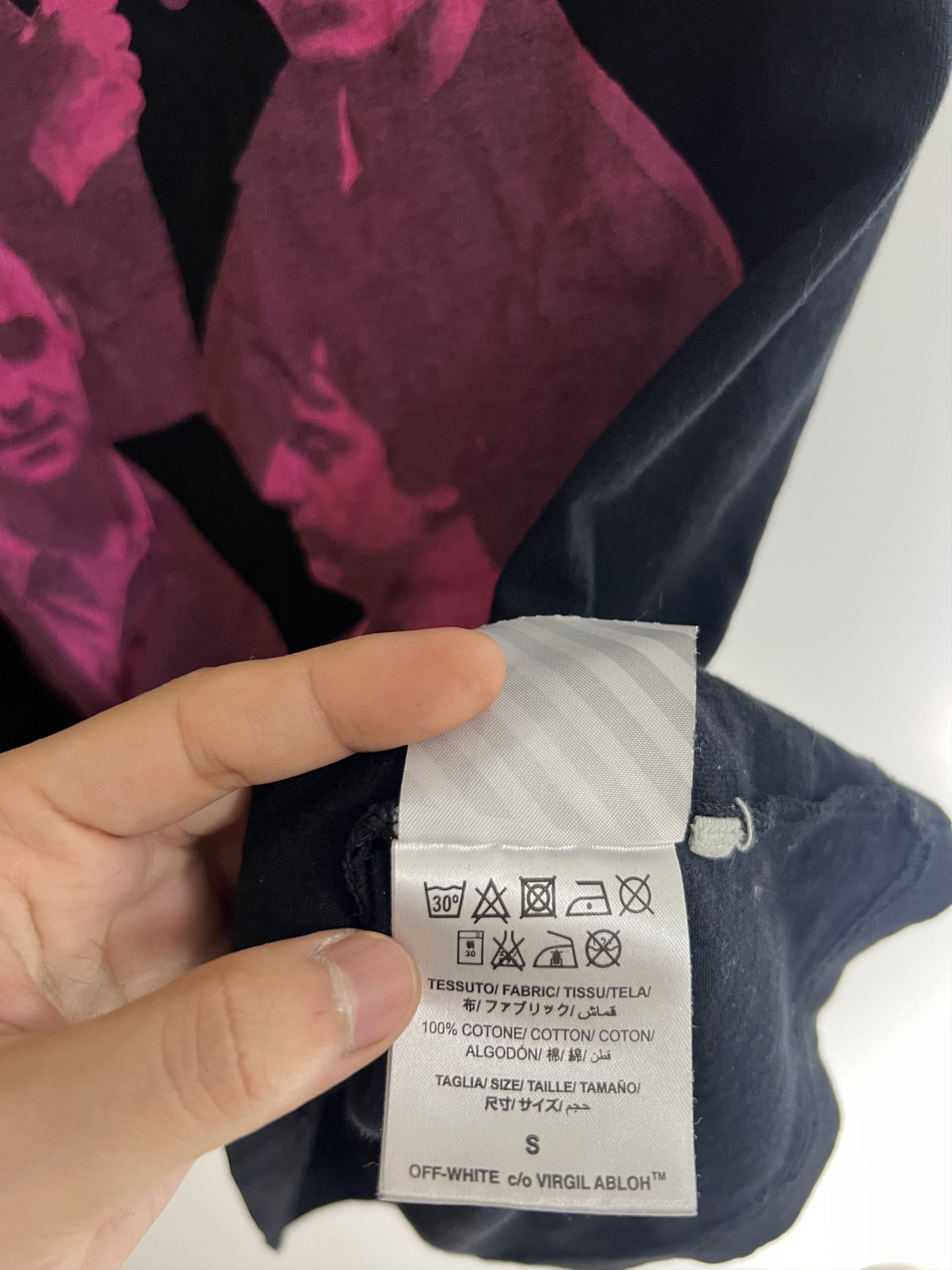 Off-White Black Tour 1993 Tee Size US S / EU 44-46 / 1 - 5 Thumbnail