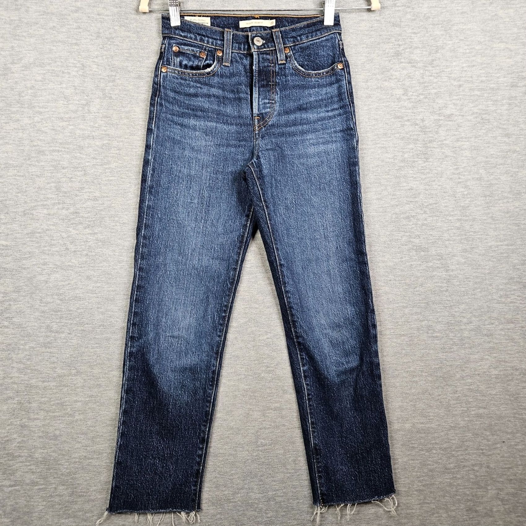 Levi's Levi's Women's Wedgie Straight Button Fly Big E Raw Hem Jeans W23 Denim Blue 5-Pocket Regular Fit Vintage Not Size 40" / US 18 - 2 Thumbnail