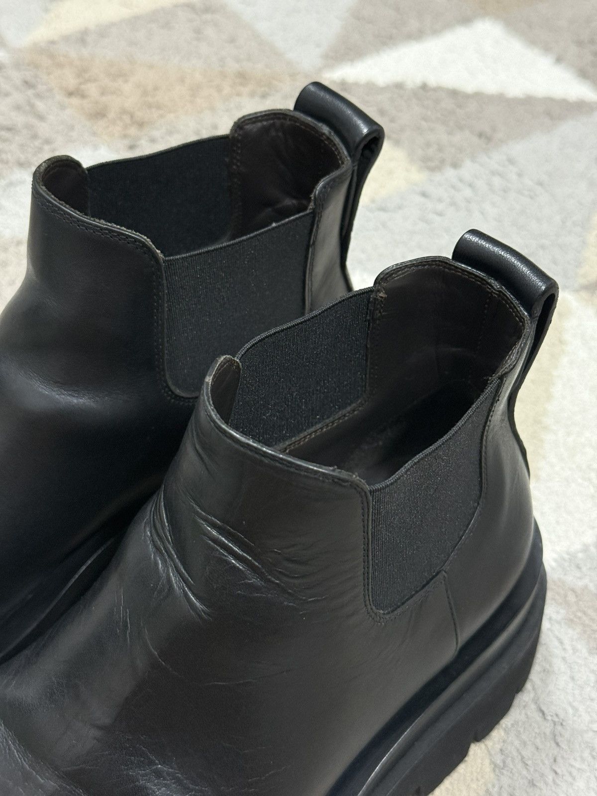 Bottega Veneta Bottega Veneta Lug Ankel Boot Calfskin Size US 4.5 / IT 34.5 - 5 Thumbnail