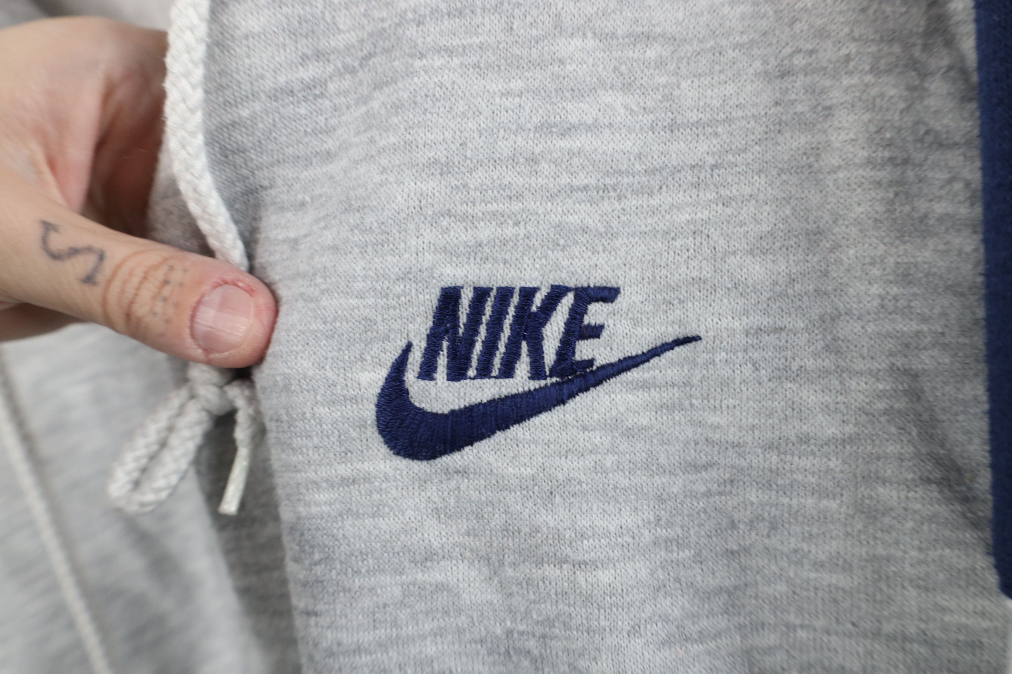 Nike Vintage 80s 90s Nike Full Zip Hoodie Sweatshirt Gray USA Size US XL / EU 56 / 4 - 4 Thumbnail