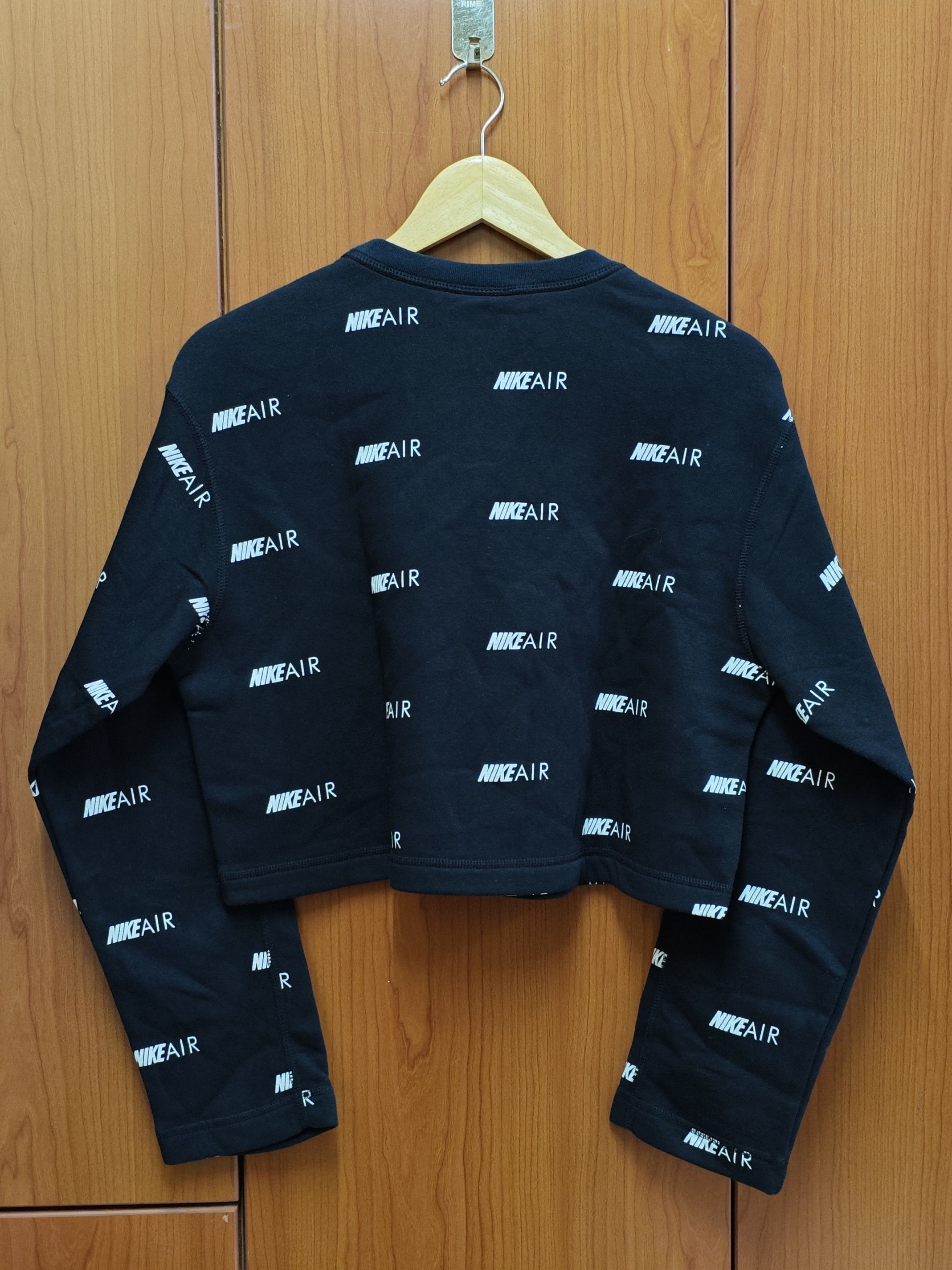 Nike ACG NIKE AIR Monogram Black Crop Tops Size S / US 4 / IT 40 - 3 Thumbnail