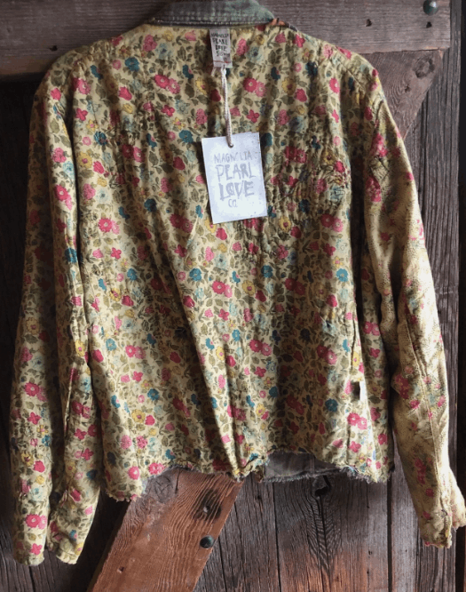 Magnolia Pearl Magnolia Pearl Unbreakable Love Jean Denim Jacket 1387 Size ONE SIZE - 8 Thumbnail