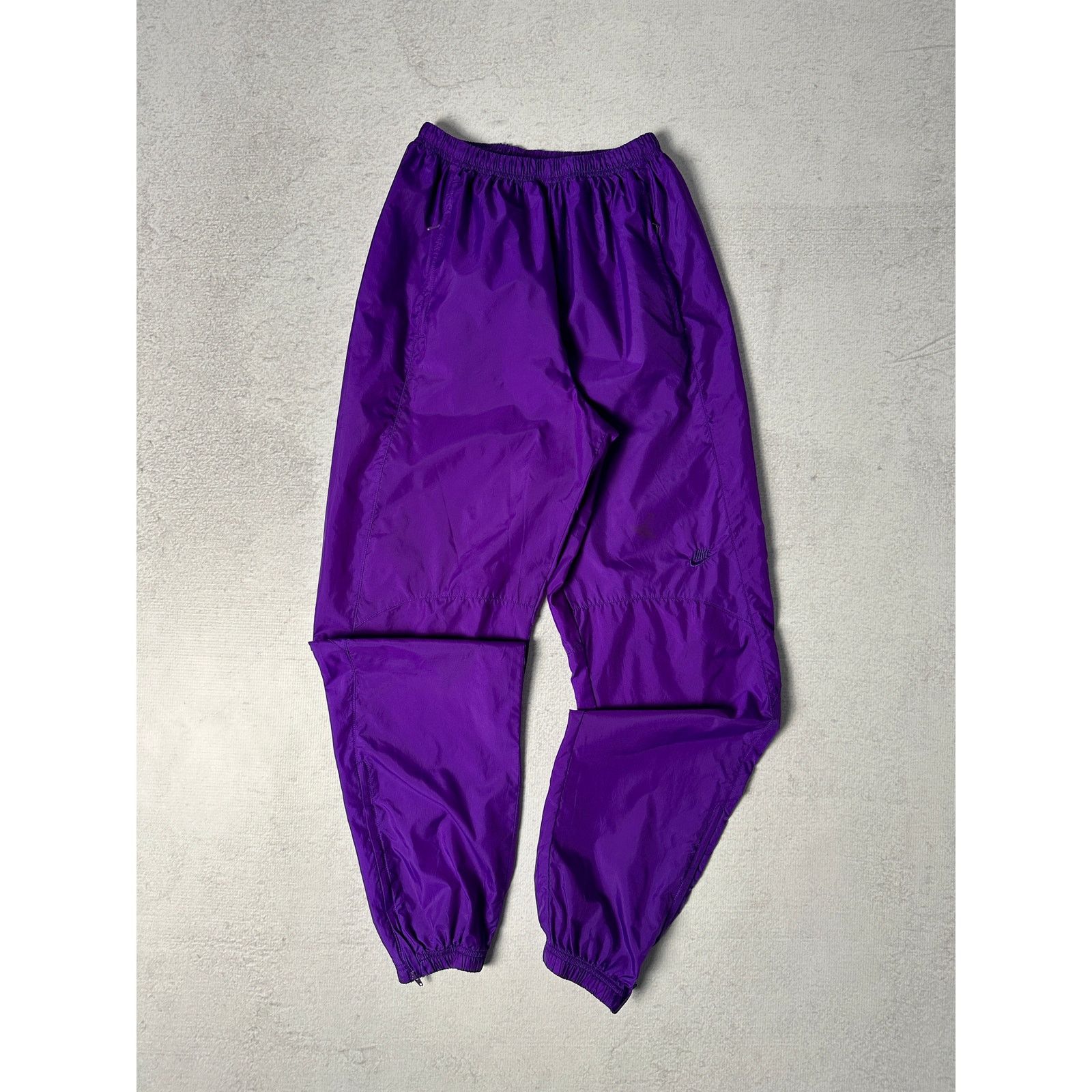 Nike Vintage Womens Nike Cuffed Track Pants - Women's Medium Size 22" - 1 Thumbnail