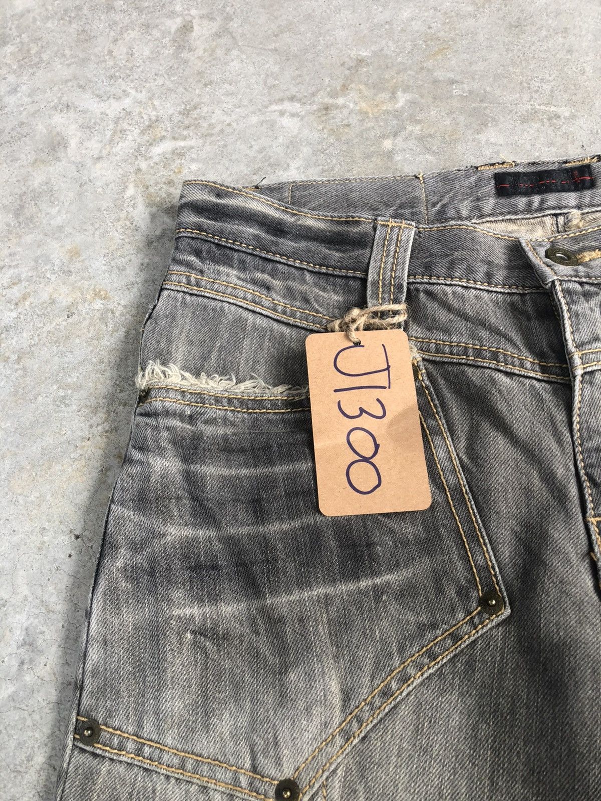 If Six Was Nine Japanese Morgan Homme Flared Jeans Distressed Denim Size US 31 - 14 Thumbnail