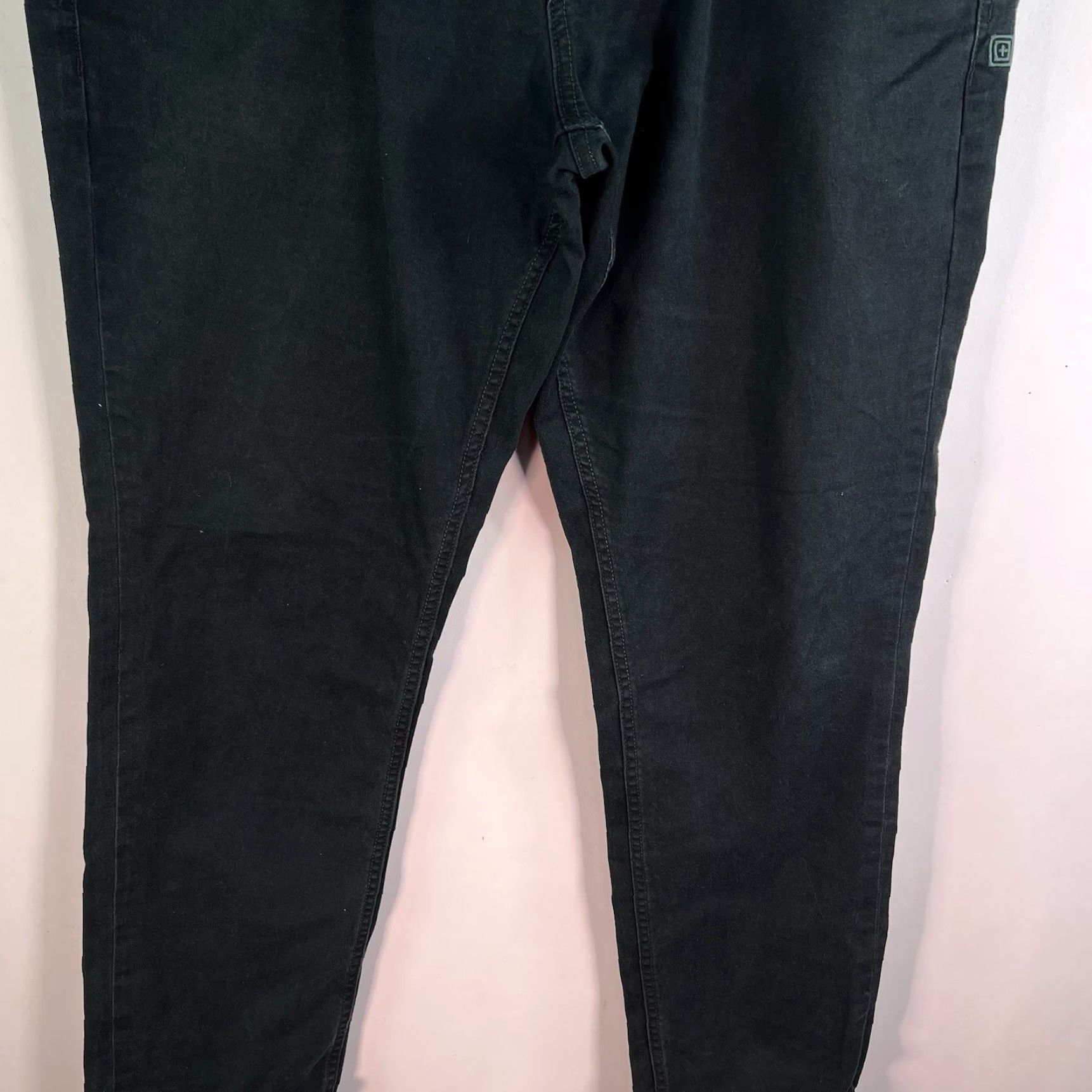 Vintage 5.11 Tactical Cargo Pants Men’s Size 36 X34 Black Tie Hem Pants Men Size US 36 / EU 52 - 3 Thumbnail