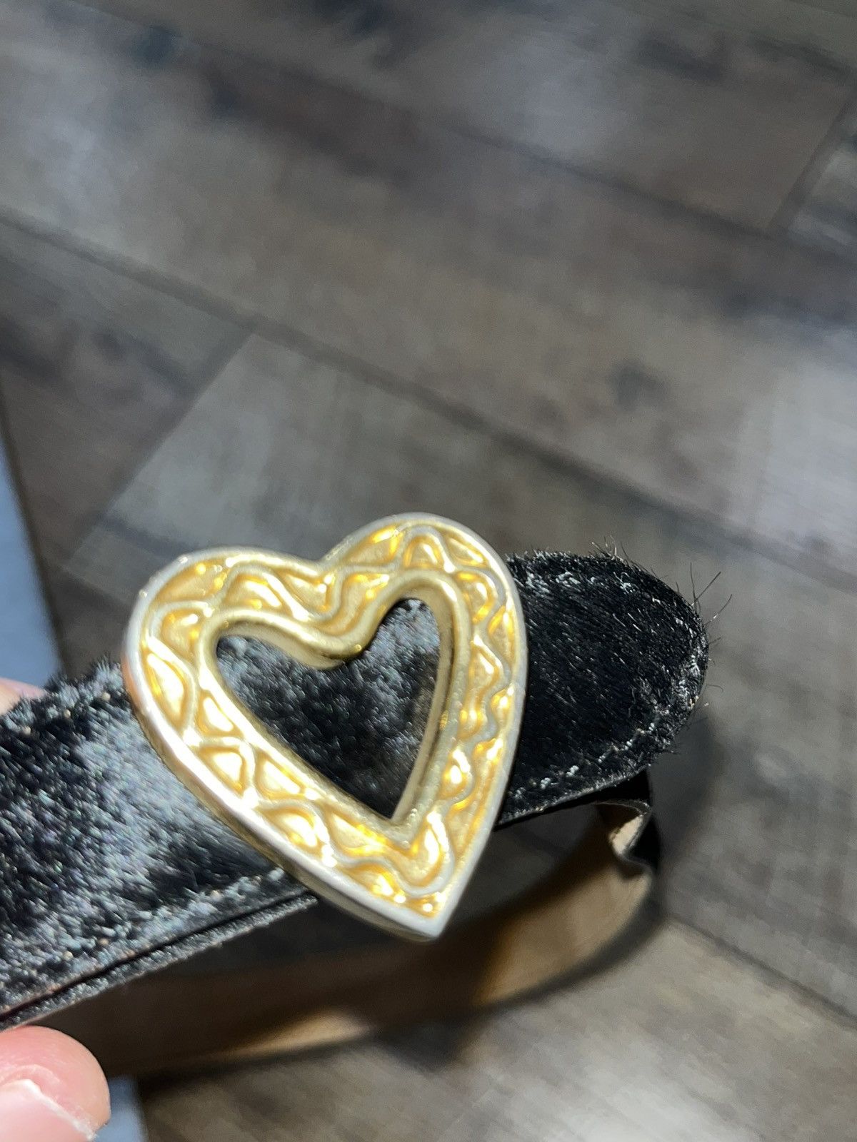 Moschino VTG 90s Moschino Redwall Heart Buckle Furry Leather Belt S/M Size ONE SIZE - 2 Thumbnail