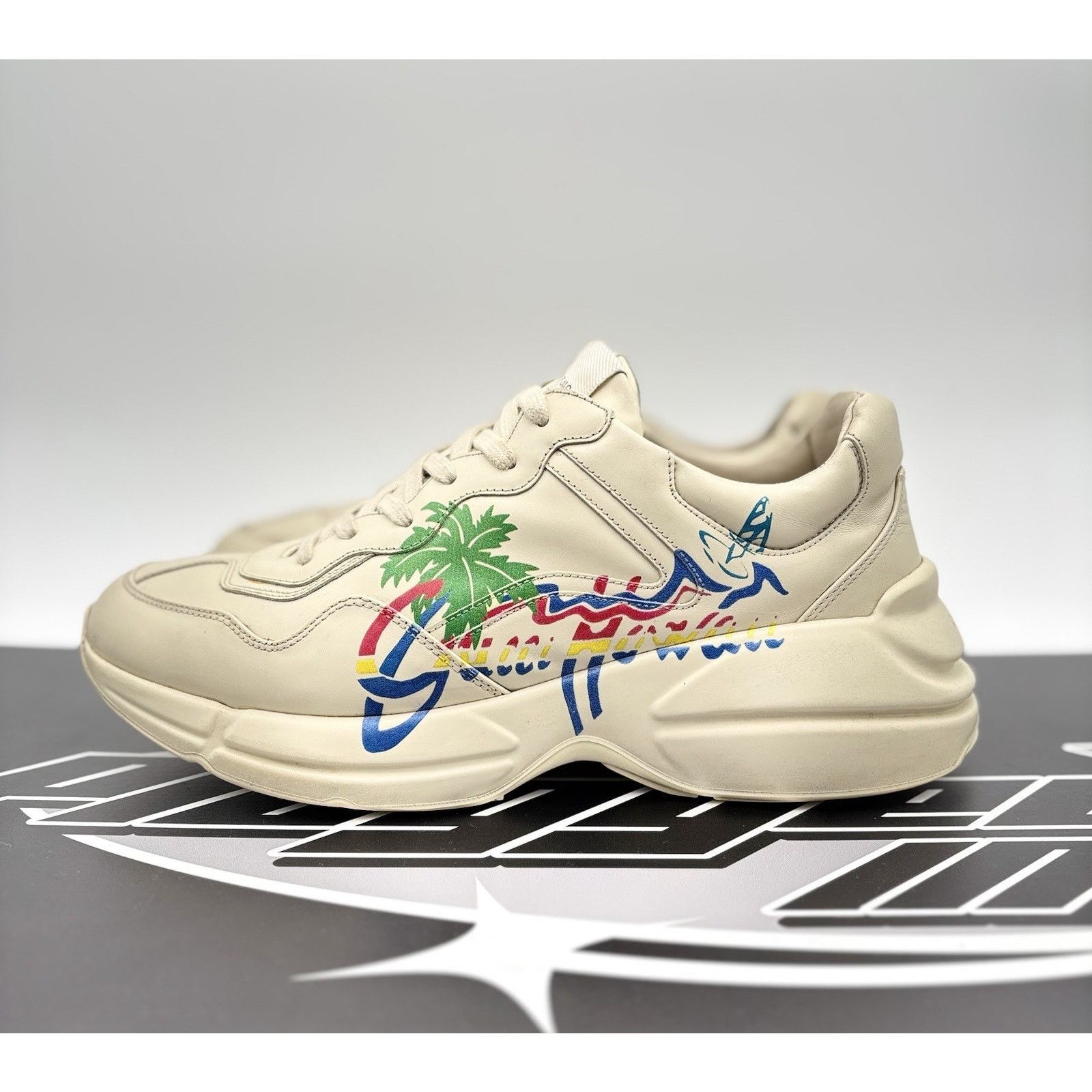 Gucci Gucci Rhyton GG ‘ Hawaii Ivory Multi ’ | GOOD CONDITION! Size US 9.5 / EU 42-43 - 1 Thumbnail