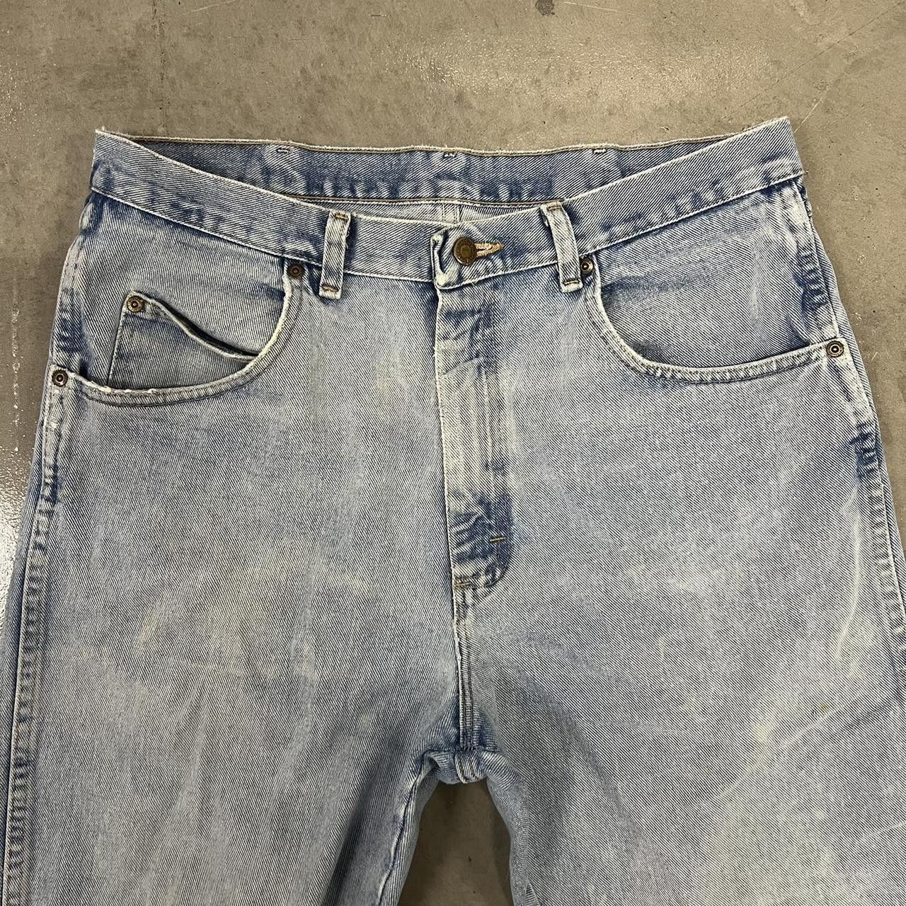 Vintage Vintage Y2K/2000s Baggy Skater Style Light wash Denim Jeans! Size US 36 / EU 52 - 5 Thumbnail