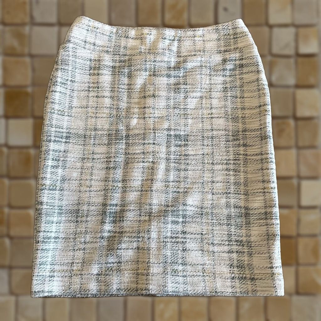 Vintage SOHO Skirt Womens Size M White/Green Pencil Midi Stretch Elastic Waist Regular Vintage No Size 32" / US 10 / IT 46 - 1 Thumbnail