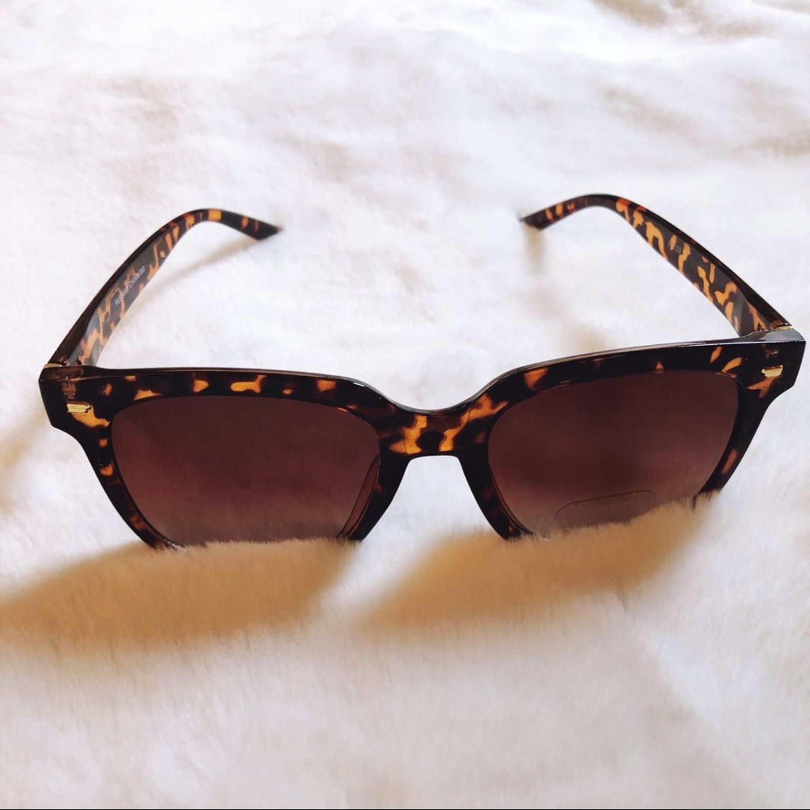 Other Cora Tortoise Brown Classic Square Sunglasses Size ONE SIZE - 5 Thumbnail