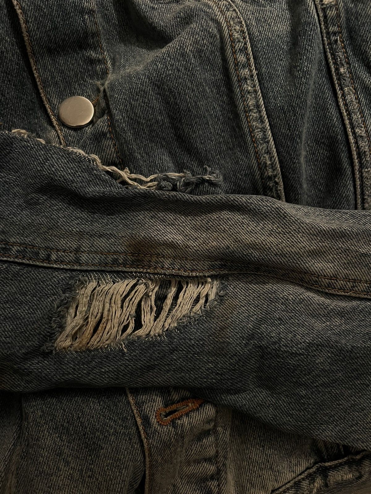 Balmain Balmain Destroyed Distressed Denim Jacket Size US M / EU 48-50 / 2 - 18 Thumbnail