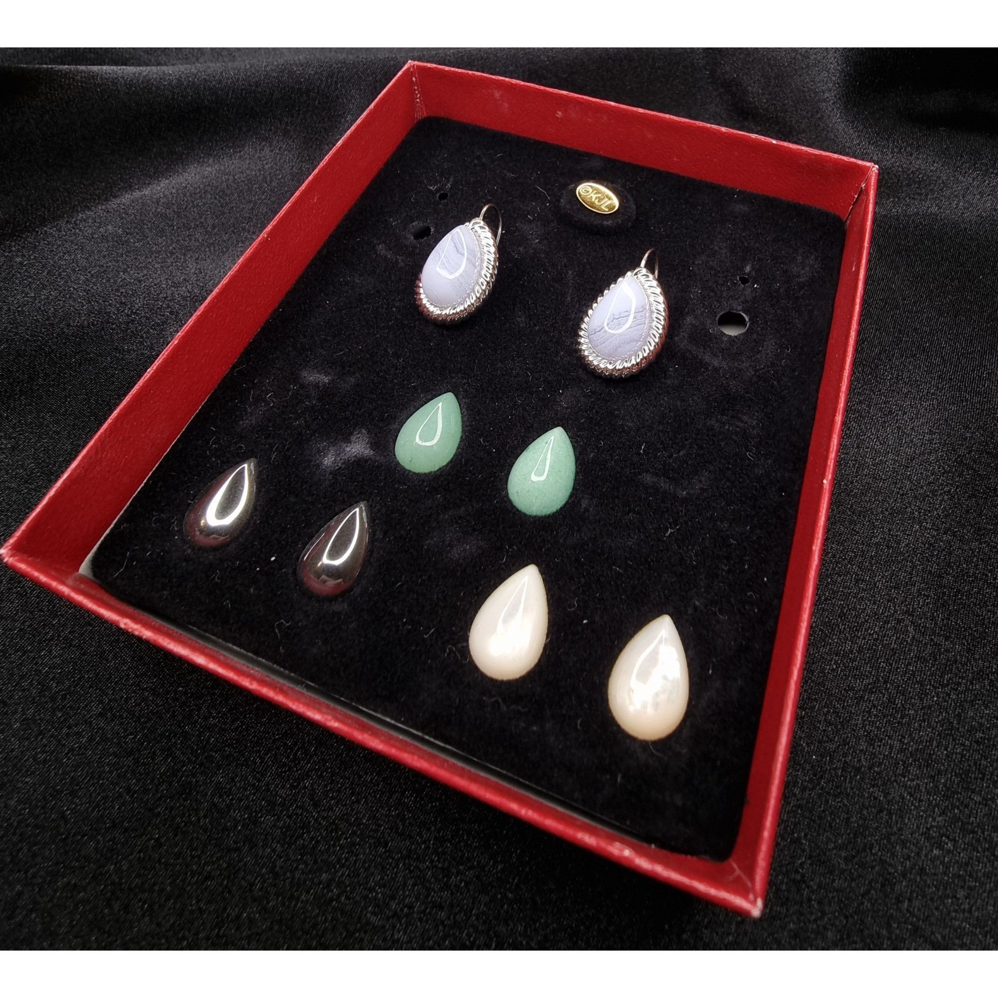 Kenneth Jay Lane Vintage KJL By Kenneth Jay Lane Interchangeable Teardrop Ear Size ONE SIZE - 2 Thumbnail