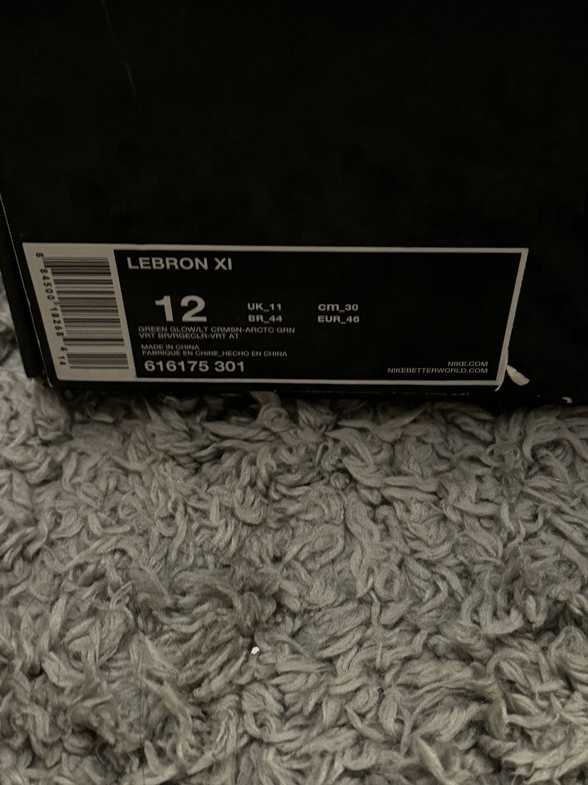 Nike LEBRON X1 “CHRISTMAS” MEN’S Size US 12 / EU 45 - 7 Thumbnail