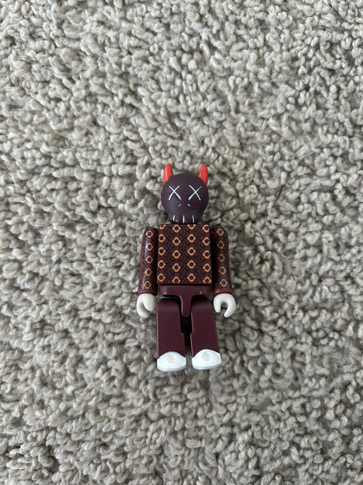 Kaws × Medicom Toy KAWS x Mad Hectic 400% Kubrick | Grailed