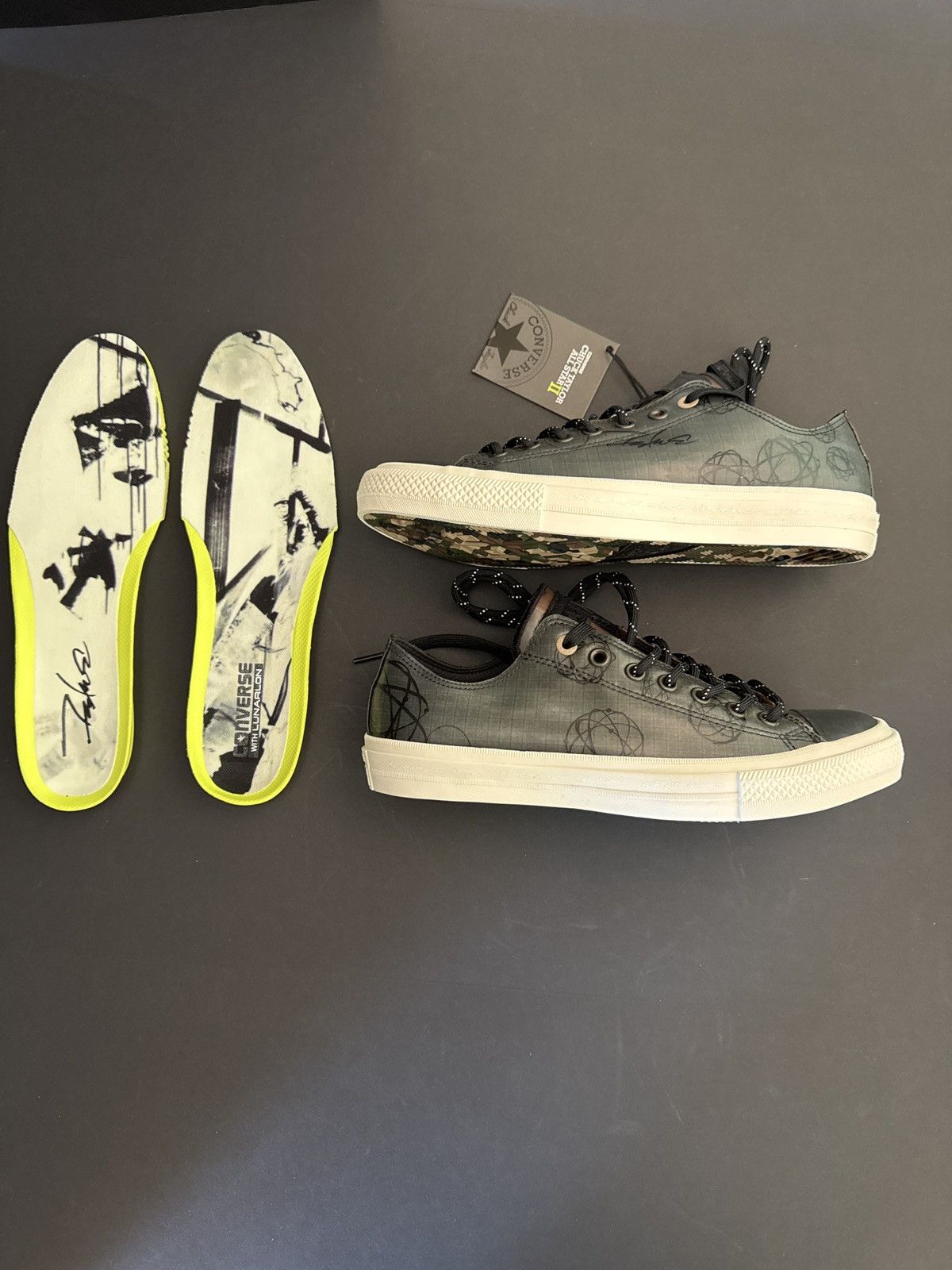 Futura Converse CT II OX x Futura 2000 Size US 9 / EU 42 - 1 Thumbnail