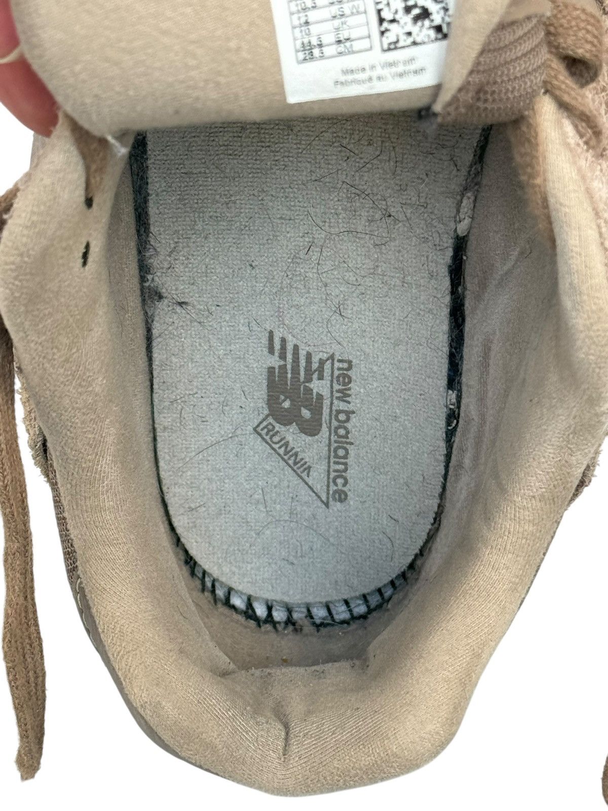 New Balance New Balance 9060 Mushroom Sneakers Size US 10.5 / EU 43-44 - 8 Thumbnail