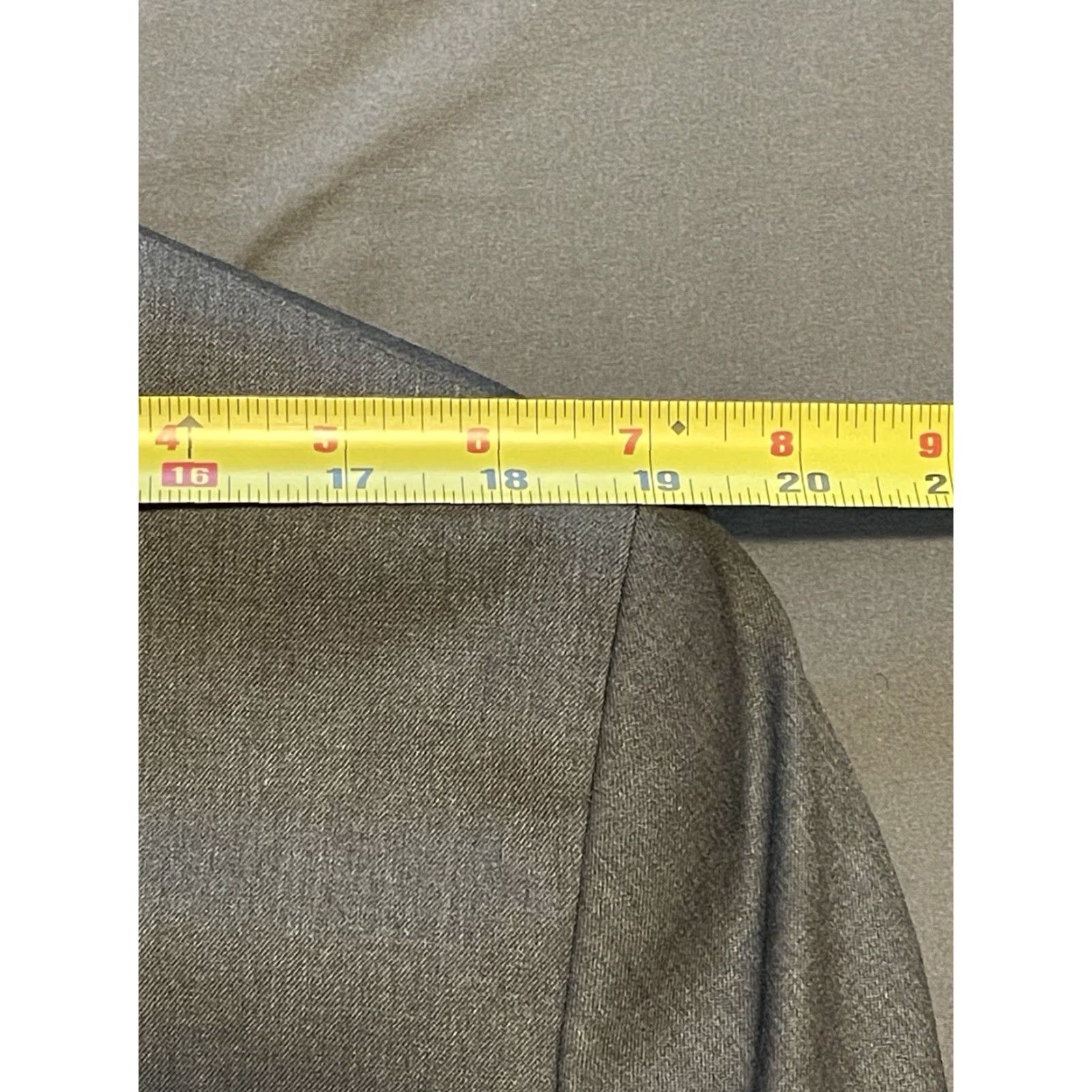 Stafford Stafford Gray Stretch Wool Blend Sport Coat Blazer 44R Classic Fit Notch Lapel 2 Button Wool Polyester Spandex Mens Jacket Size 44R - 7 Thumbnail