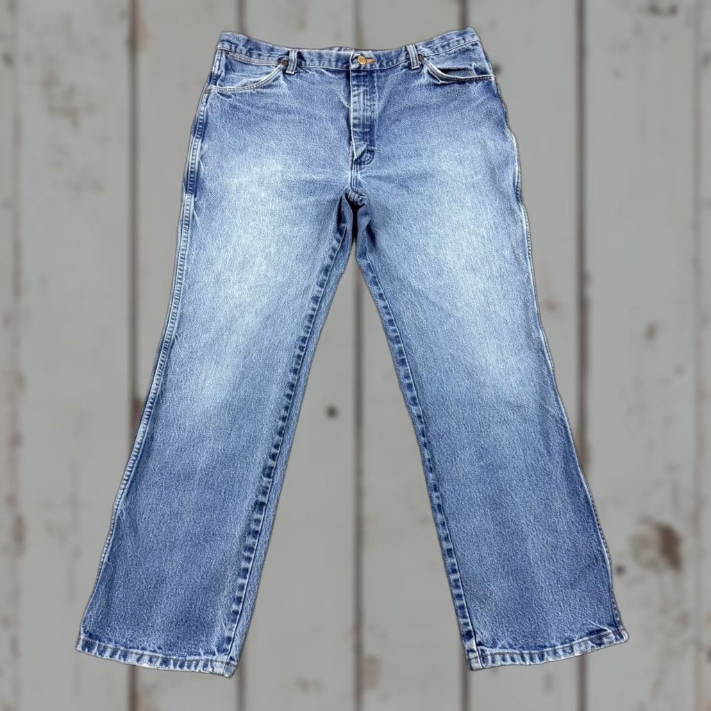 Wrangler VINTAGE Wrangler Jeans Mens 38 Slim Fit Denim Cowboy Cut Wrangler Cowboy Cut Jeans 936 100% Cotton Blue USAs Mens Jeans 38x30 Size US 35 - 1 Thumbnail