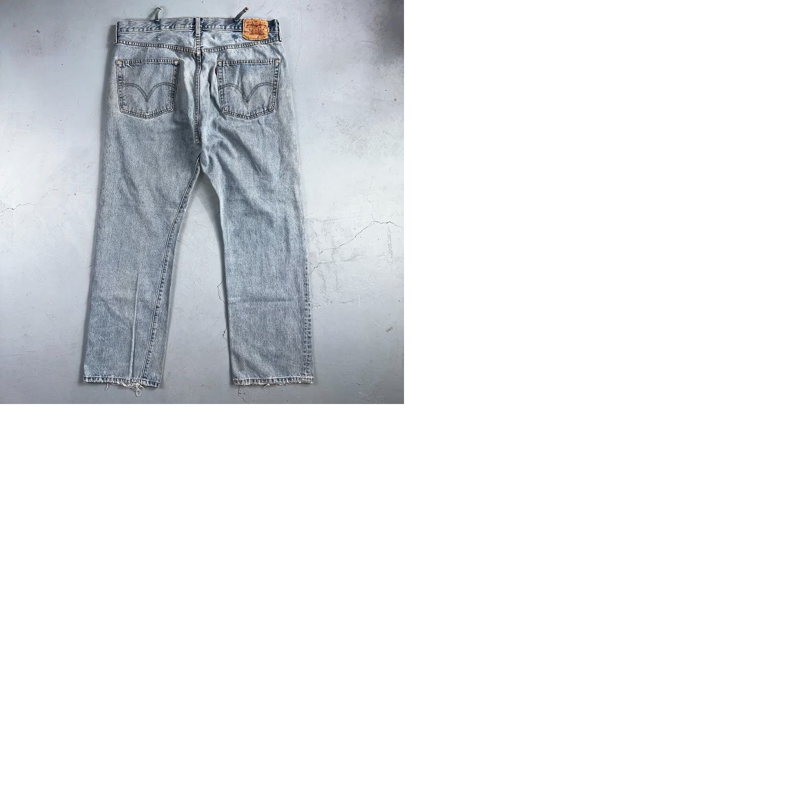 Levi's Levi's 501 Vintage Y2K Straight Jeans 90s Light Blue 38x32 Men's Regular Denim Cotton Blue 501 Series Jeans Size US 38 / EU 54 - 11 Thumbnail