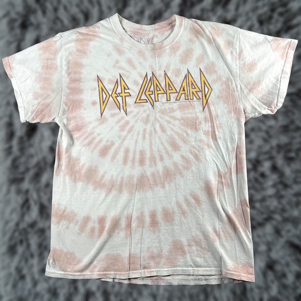 Thrasher Def Leppard Shirt Medium Band Tye Dye Pink 80s Rock T-Shirt Mens 2020s Distressed Size US M / EU 48-50 / 2 - 1 Thumbnail