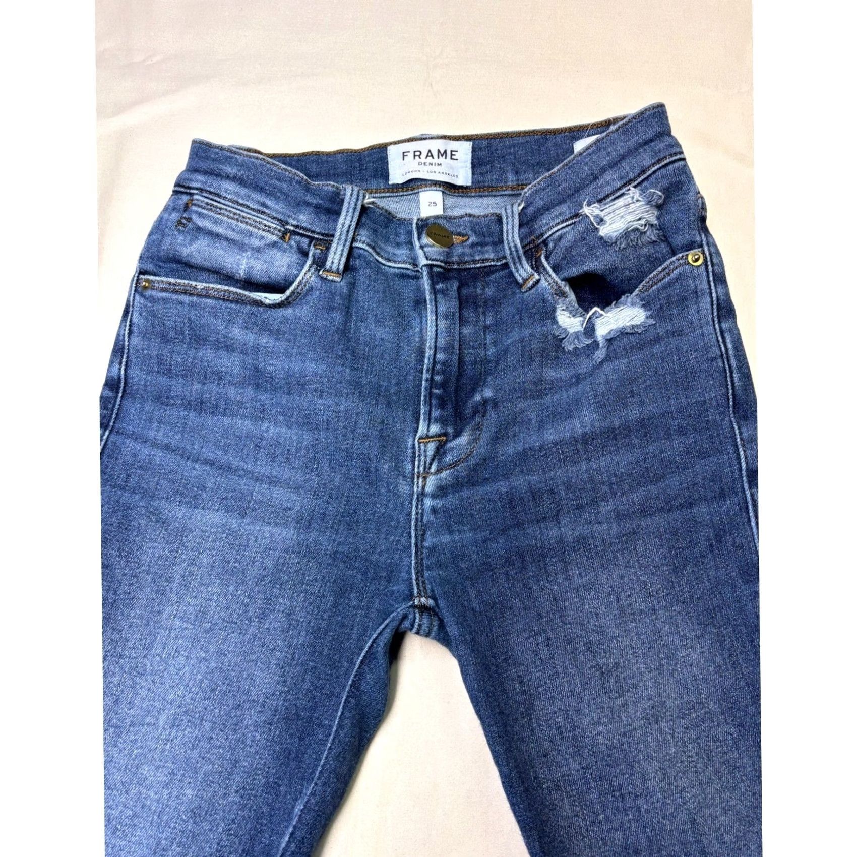 Frame FRAME Le High Skinny Jeans Saxon Blue Distressed Denim Womens High Rise Slim 5-Pocket Zipper Logo Cotton Blend Spandex Wearable Everyday Jeans Womens Size 42" / US 20 - 2 Thumbnail