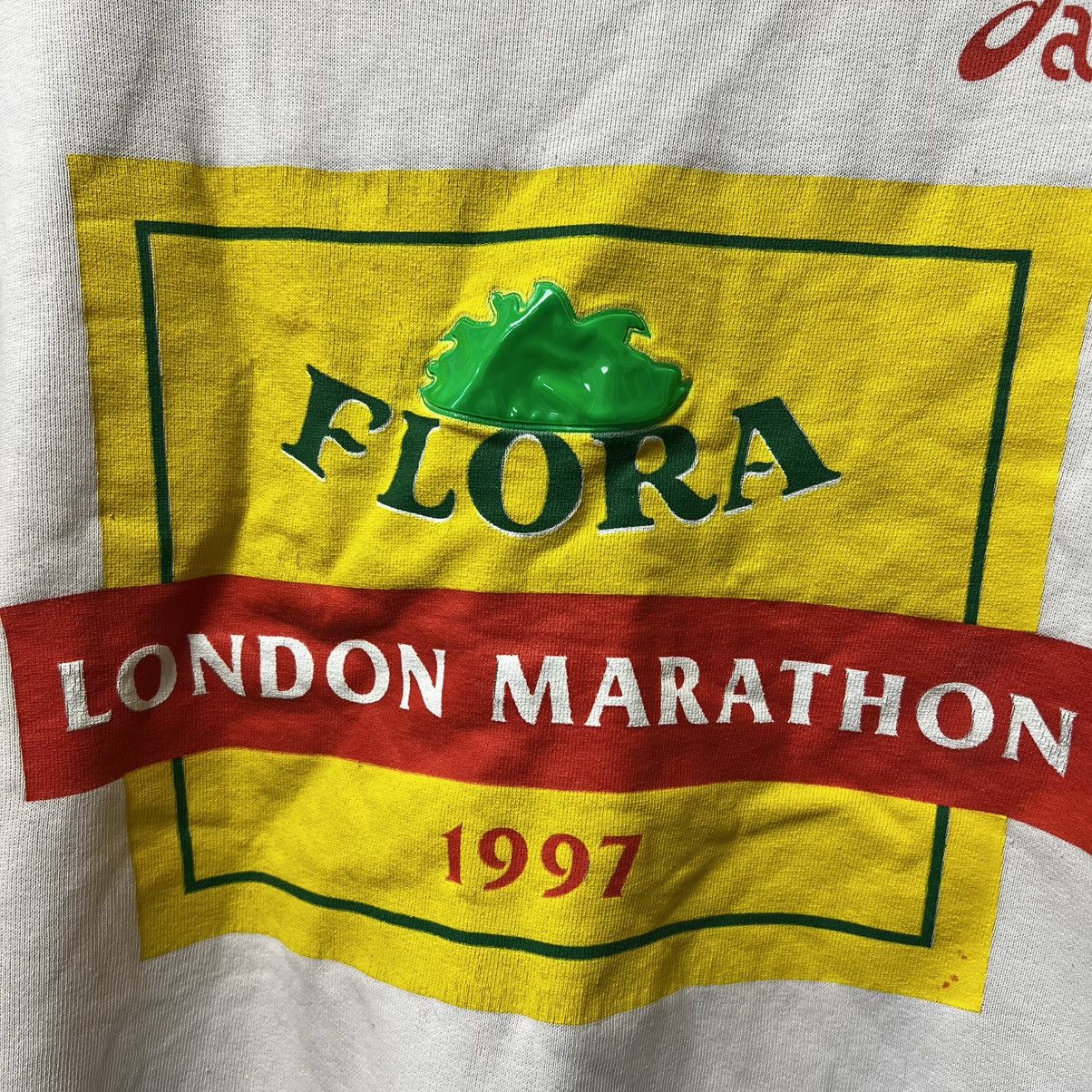 Asics 1997 Rare ASICS London Marathon “Flora” sweatshirt Size US M / EU 48-50 / 2 - 16 Thumbnail