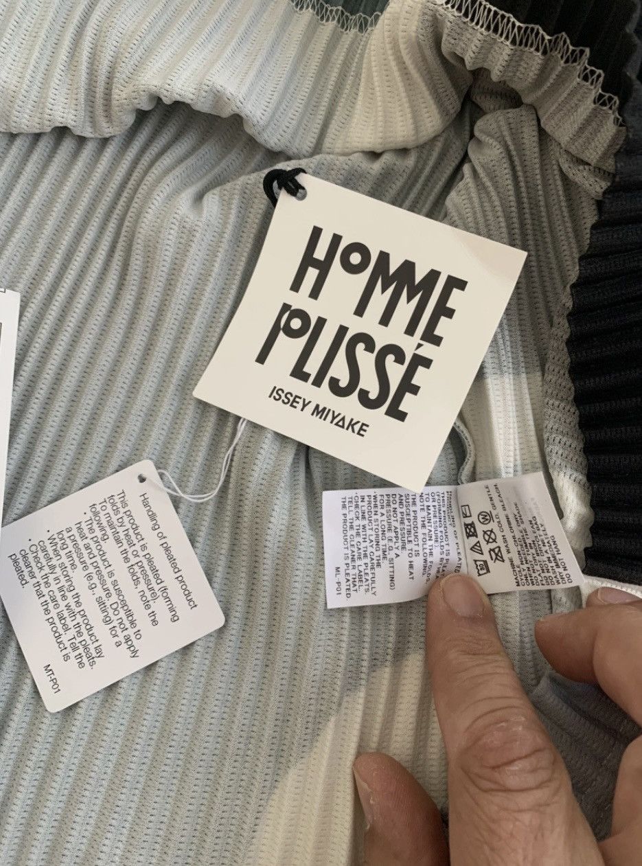 Issey Miyake ISSEY MIYAKE T-shirt size 2 grey plisse Size US M / EU 48-50 / 2 - 9 Thumbnail
