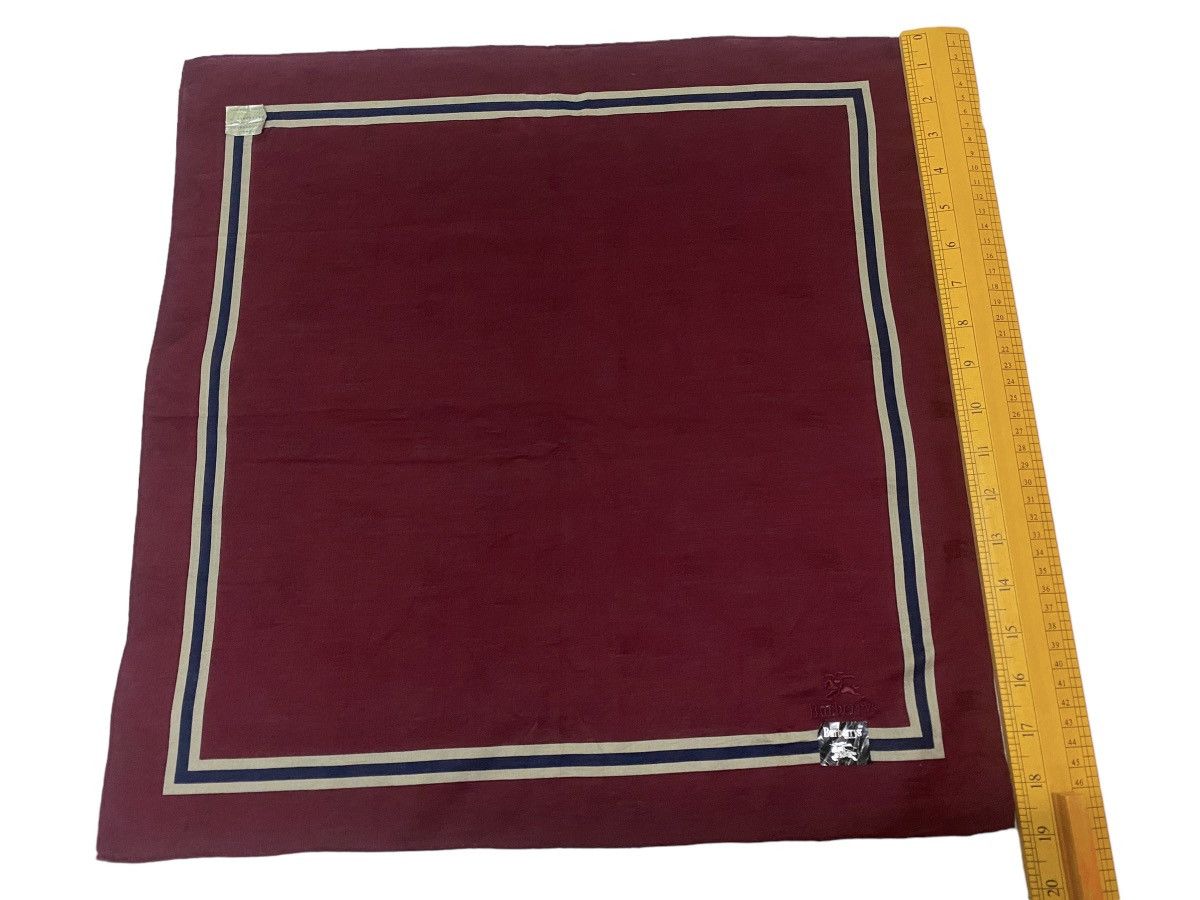 Burberry × Vintage Vintage Burberry Handkerchief Size ONE SIZE - 3 Thumbnail