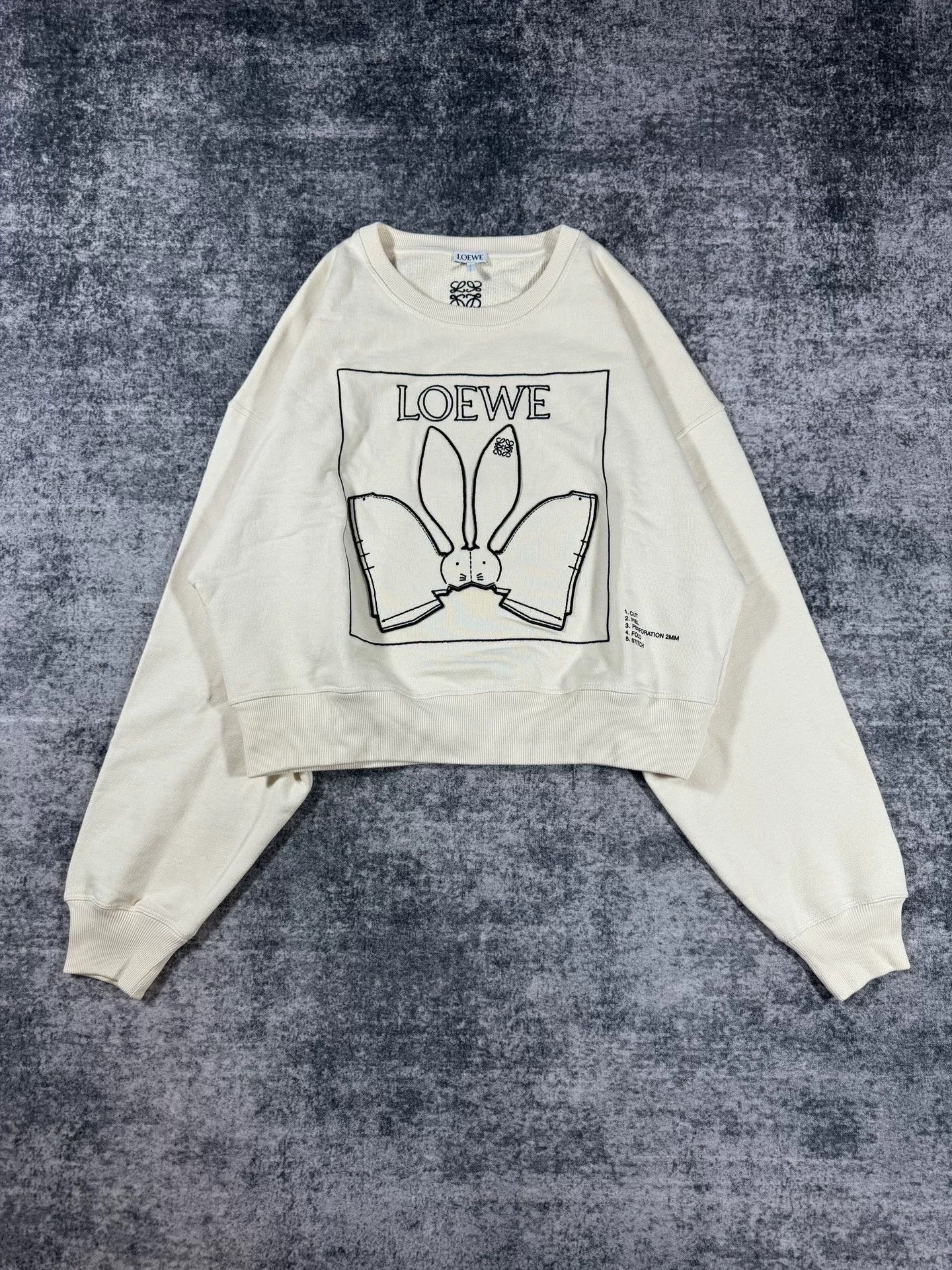 Loewe Loewe Rabbit Embroidery Short Sweatshirt Size US S / EU 44-46 / 1 - 1 Thumbnail