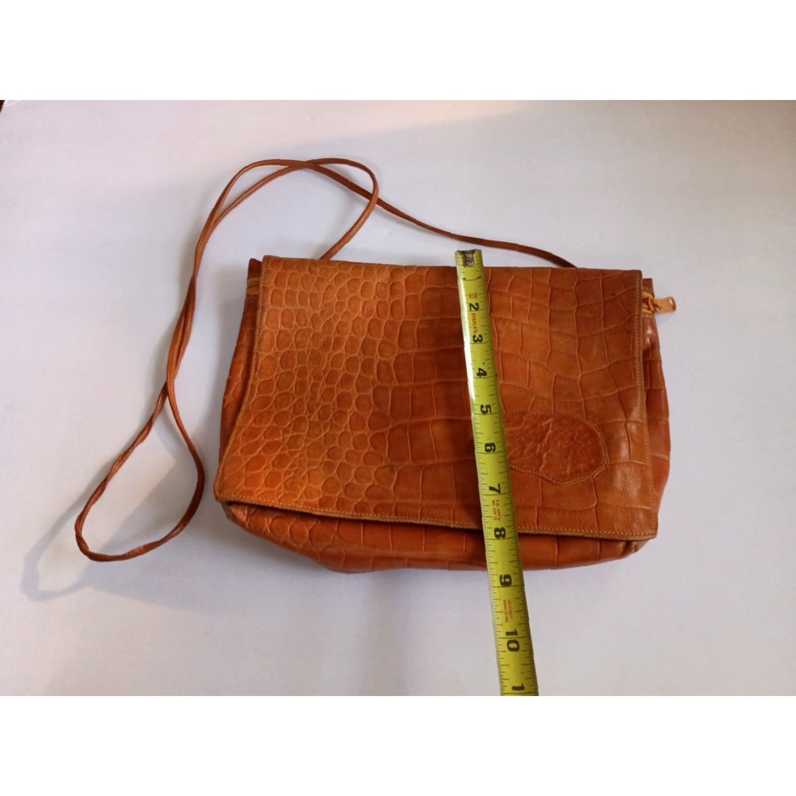 Vintage VINTAGE Carlos Falchi Shoulder Bag Crocodile Leather Brown Medium Brown Leather Lining Black Leather Snap Closure Crossbody Strap Women 90s Style Size ONE SIZE - 8 Thumbnail