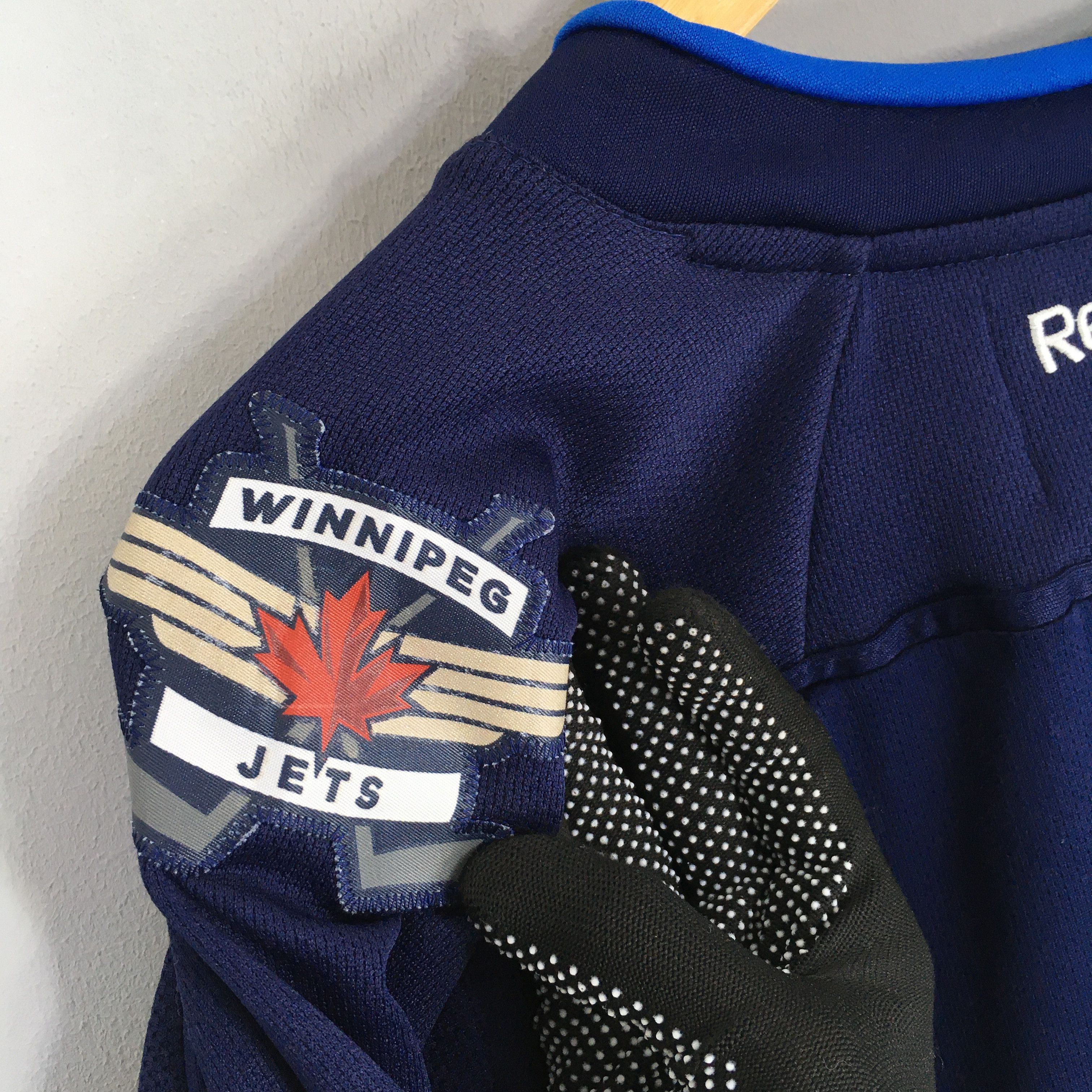 NHL × Reebok × Vintage Vintage Winnipeg Jets NHL Jersey Large Size US L / EU 52-54 / 3 - 9 Thumbnail