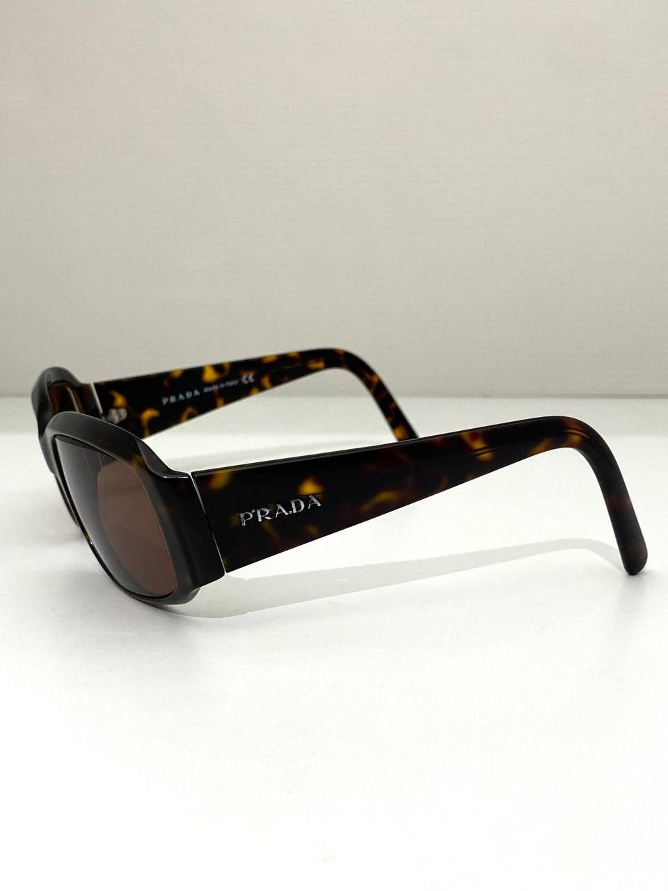 Prada Prada Logo Retro Chunky SPR 12H Sunglasses Vintage Y2K Size ONE SIZE - 6 Thumbnail
