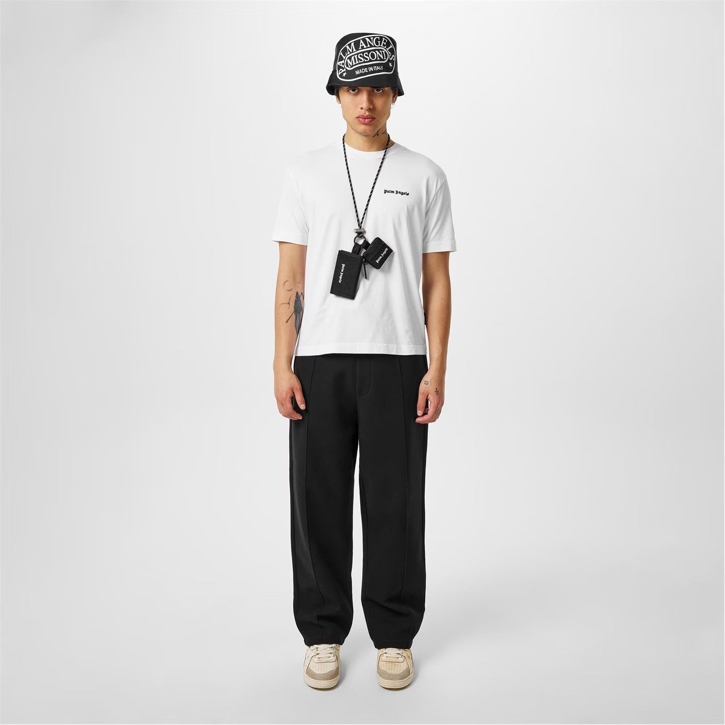 Palm Angels o1g2r1mq0426 Logo T-Shirt in White Size US XS / EU 42 / 0 - 6 Thumbnail