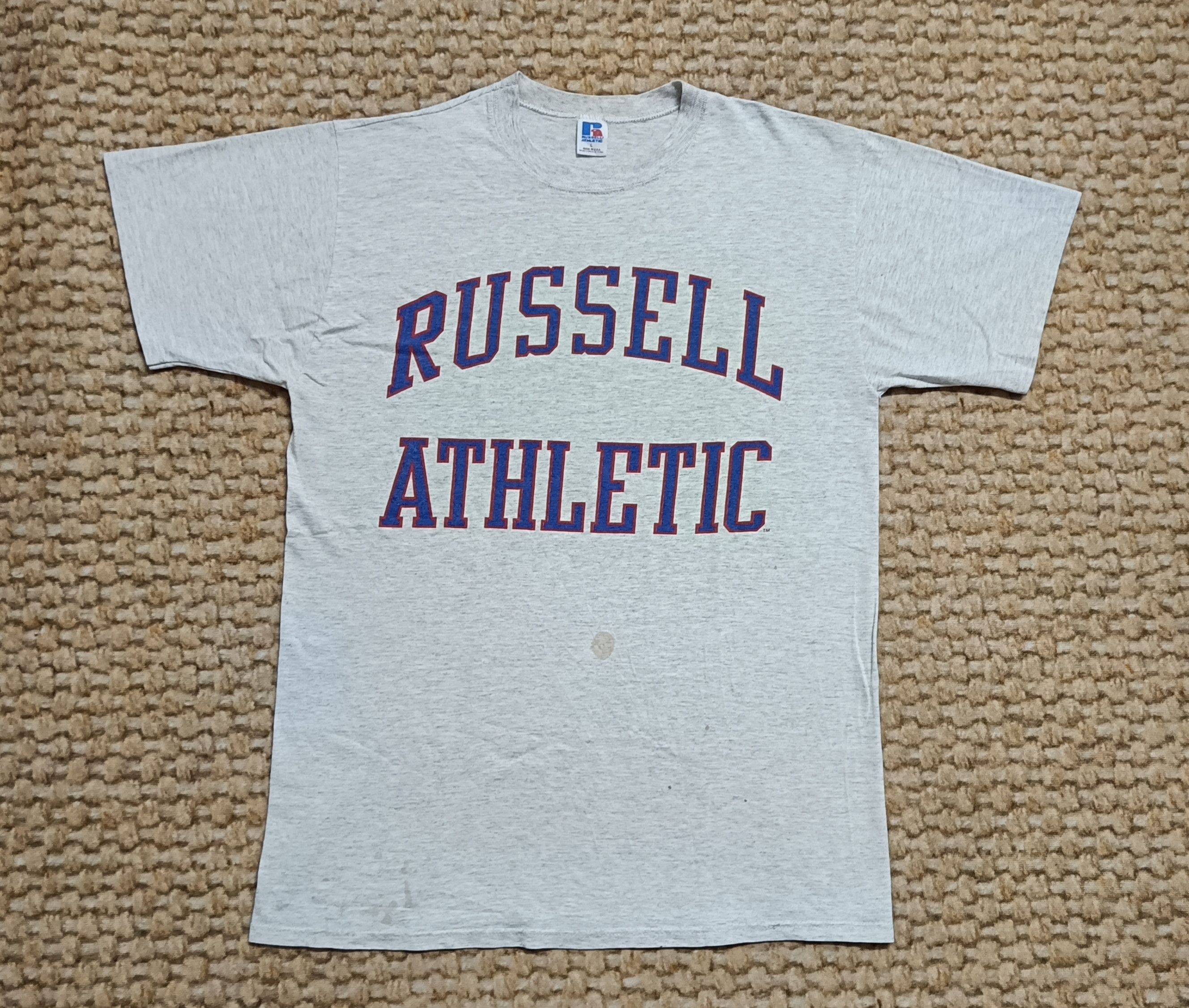 Russell Athletic 🔥🔥Rare Vintage 90s Russell Athletic Gray Tee Size US L / EU 52-54 / 3 - 1 Thumbnail