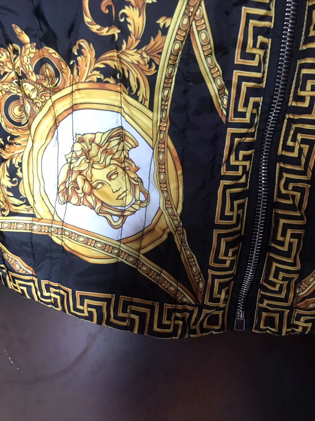 Versace VERSACE LOGO MEDUSA Mens Down Jacket Size 46 Size US S / EU 44-46 / 1 - 3 Thumbnail