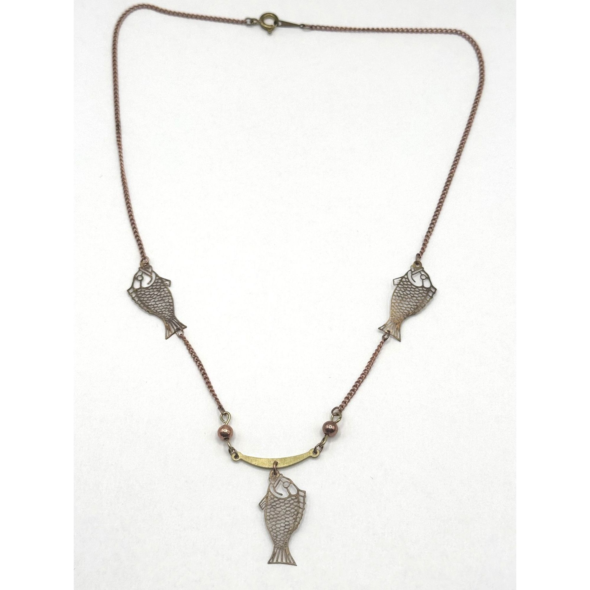 Vintage Vintage Gold Tone Dangling Fish Charm Figural Necklace Size ONE SIZE - 1 Thumbnail