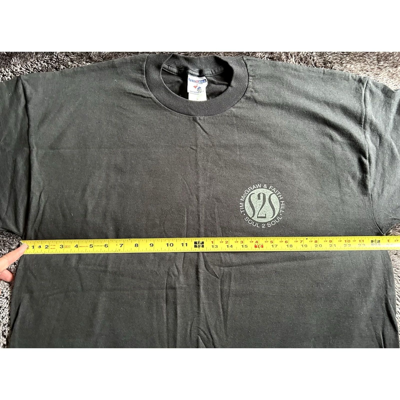 Jerzees NWOT Tim McGraw And Faith Hill Soul 2 Soul T Shirt Men’s XL Black Jerzees Short Sleeve Music Band Size US XL / EU 56 / 4 - 6 Thumbnail