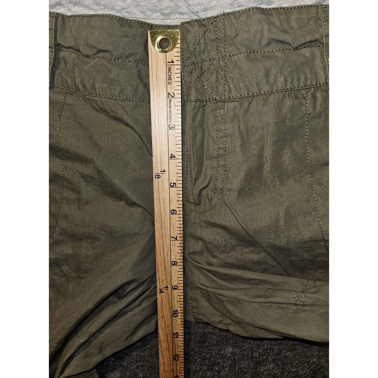 Nike Nike Sportswear Bermuda Shorts Women's XL Green Lightweight Hiking/Camping Capris Size 40" / US 18 - 4 Thumbnail