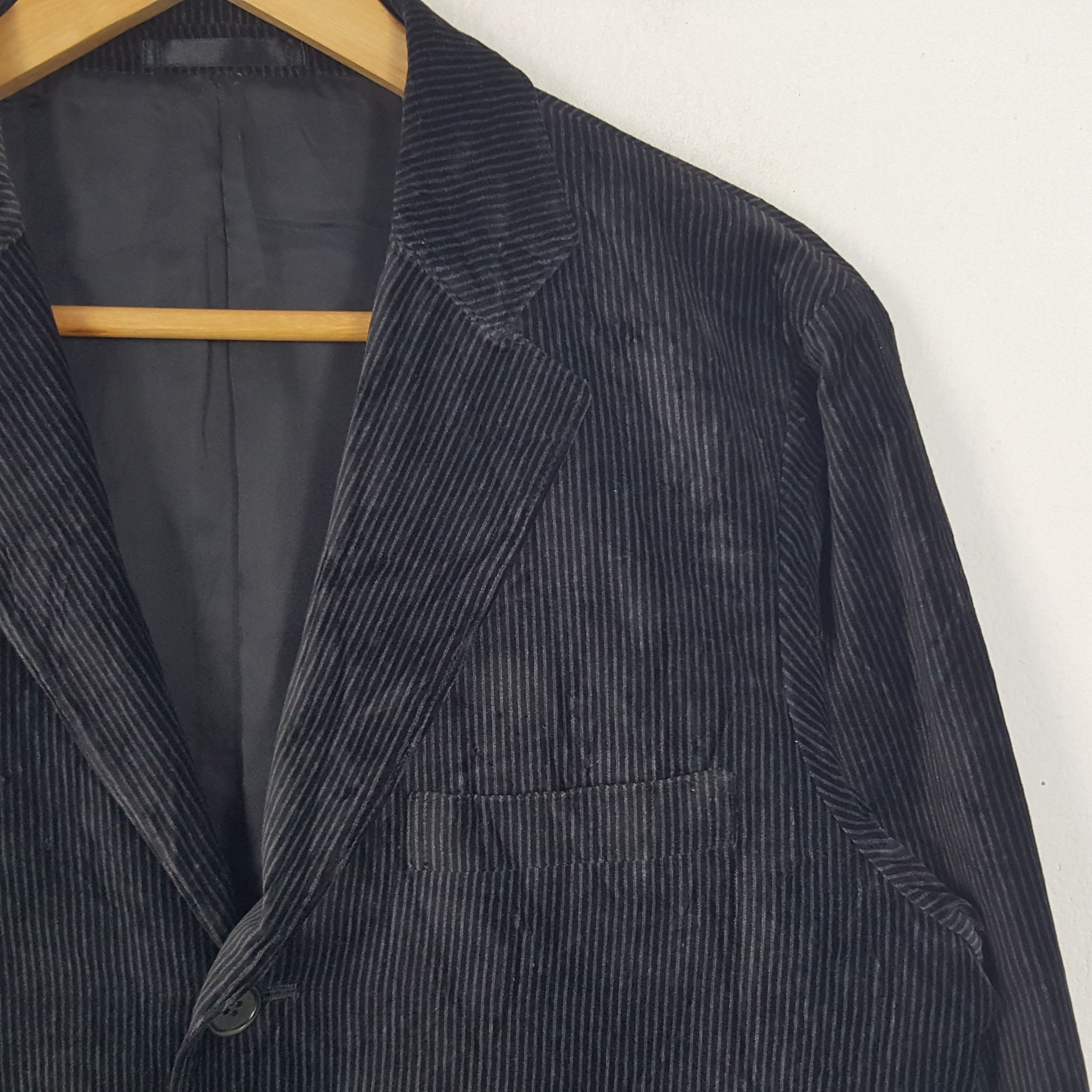 Japanese Brand × Vintage × Yohji Yamamoto Vintage A.A.R Yohji Yamamoto Japanese Designer Velvet Blazer Size US M / EU 48-50 / 2 - 2 Thumbnail