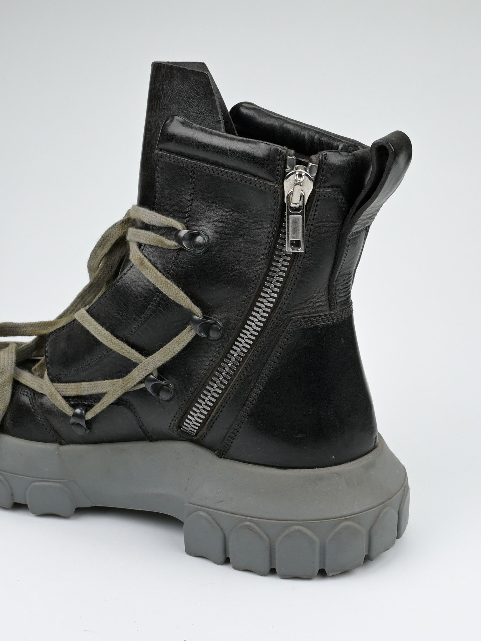 Rick Owens Pentagram Tractor Boots Size US 8 / EU 41 - 13 Thumbnail
