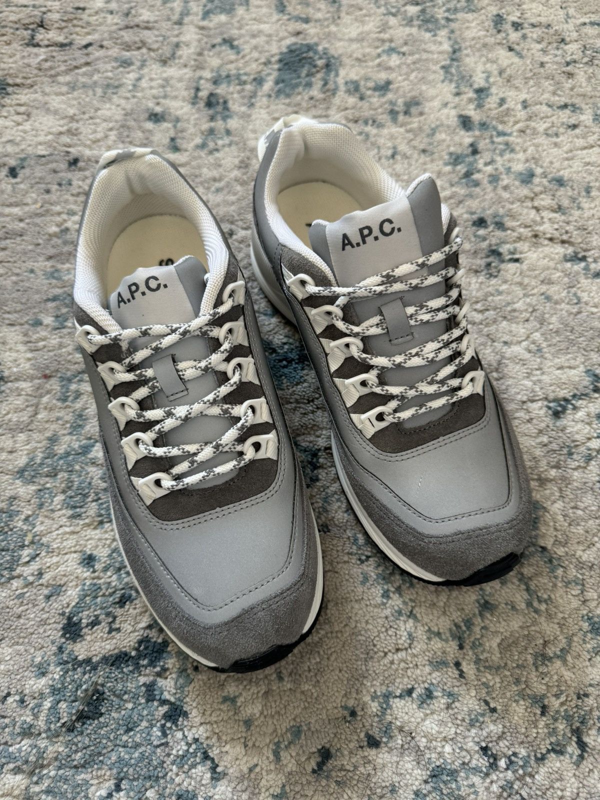 A.P.C. Bnwt $325 8.5 A.P.C. Reflective jay sneakers classic Size US 8.5 / EU 41-42 - 1 Thumbnail